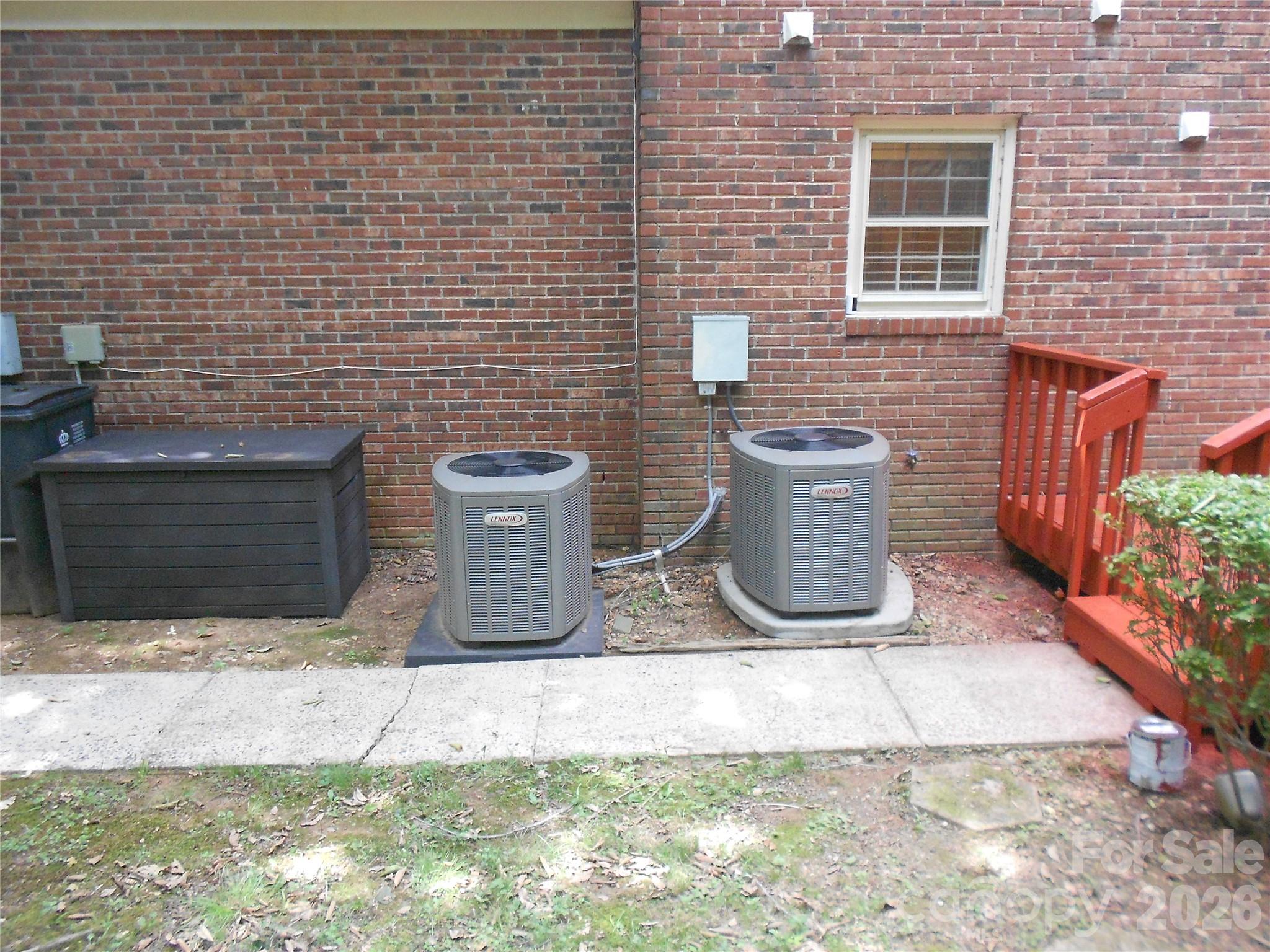 4002 Trehurst Court — Charlotte