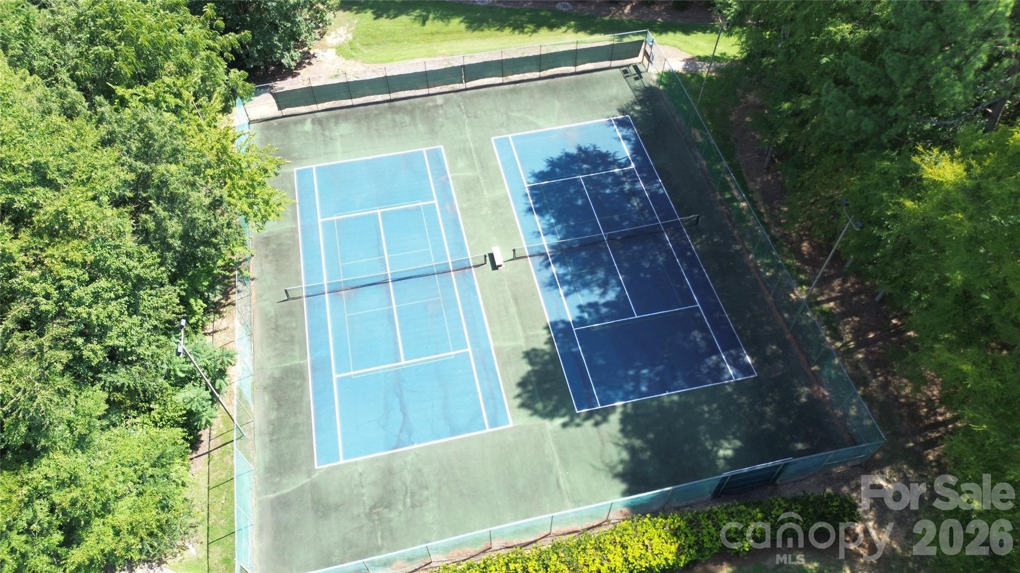 4002 Trehurst Court — Charlotte