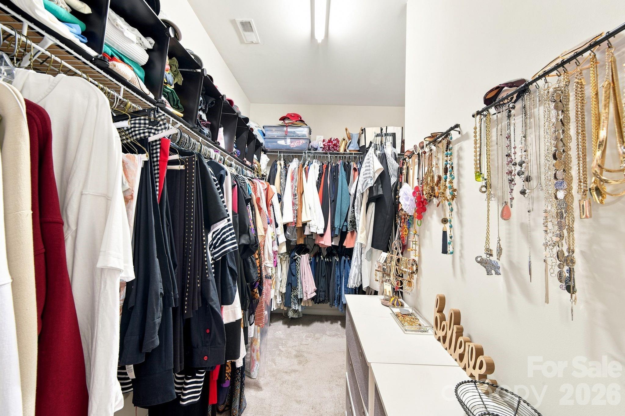 14515 Greenpoint Lane — Huntersville
