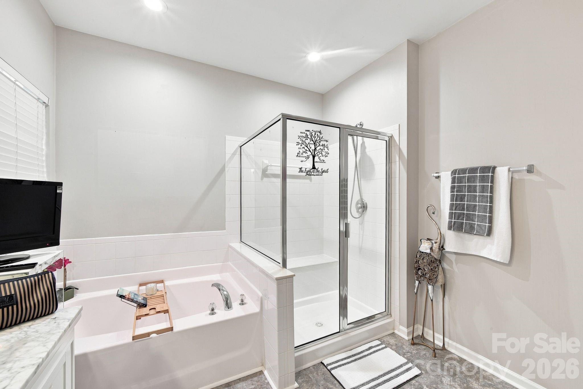 14515 Greenpoint Lane — Huntersville