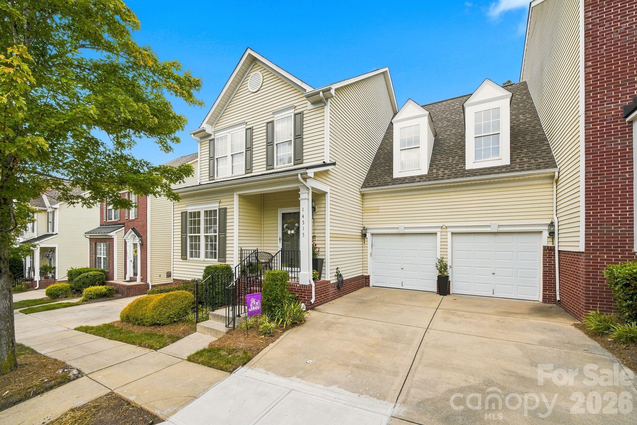 14515 Greenpoint Lane — Huntersville
