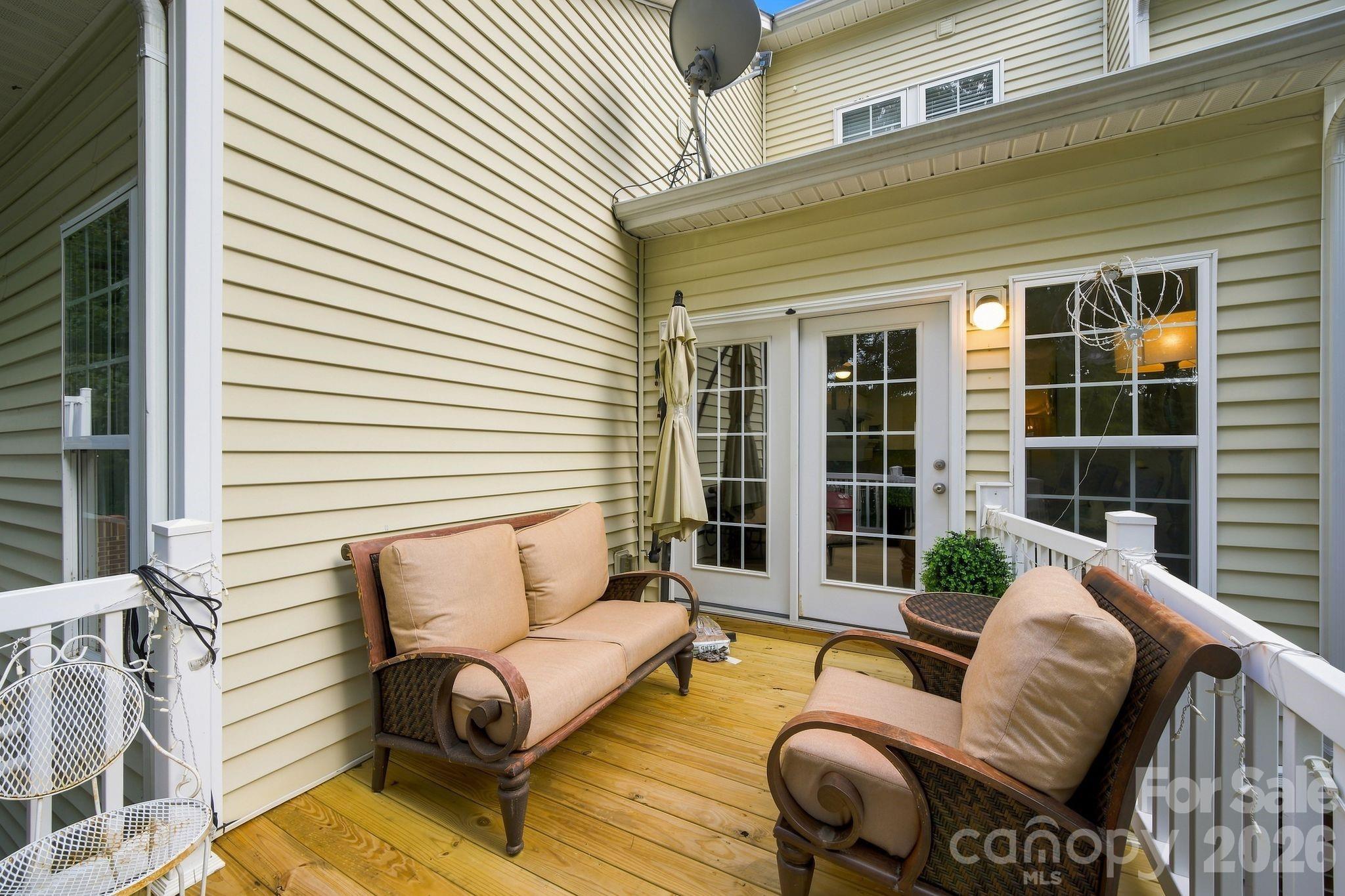 14515 Greenpoint Lane — Huntersville