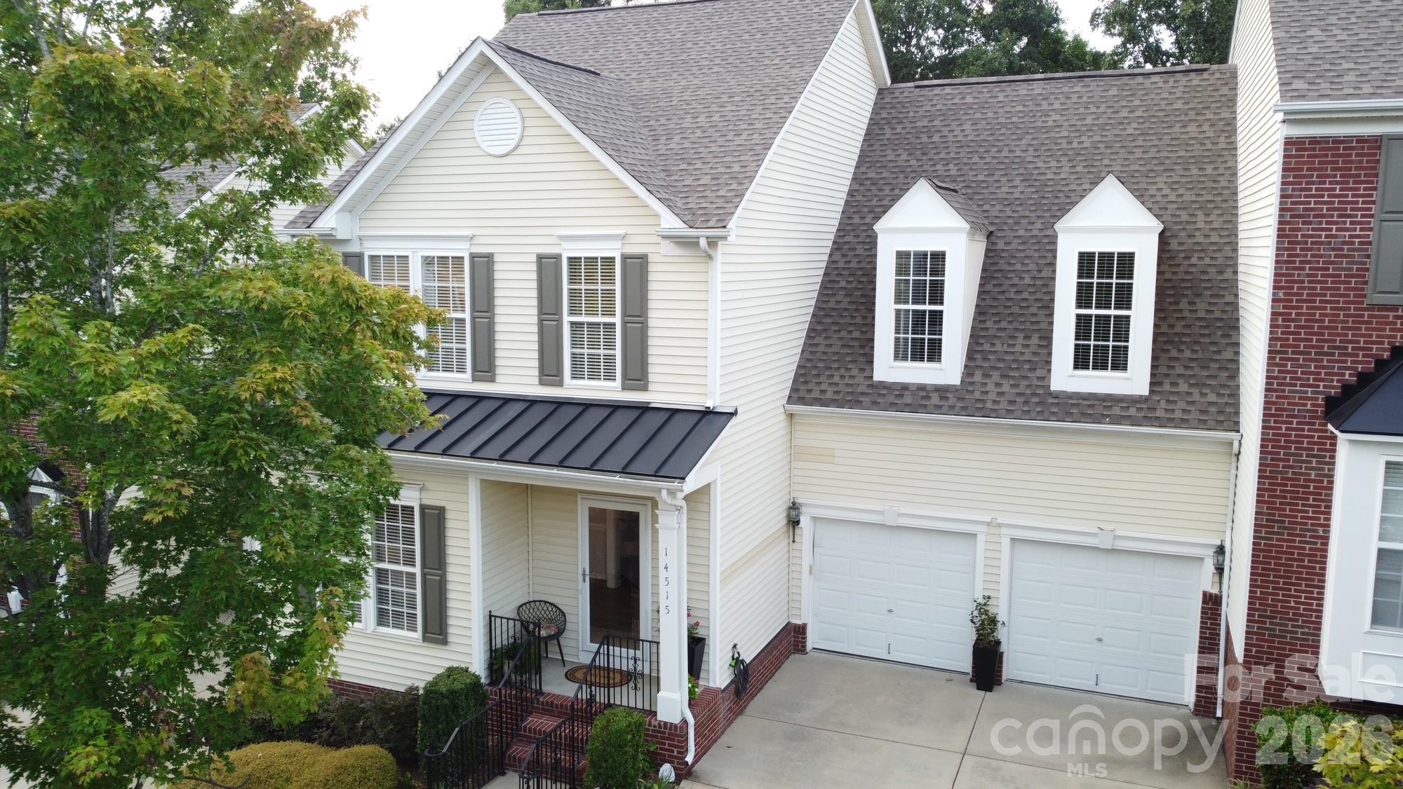 14515 Greenpoint Lane — Huntersville