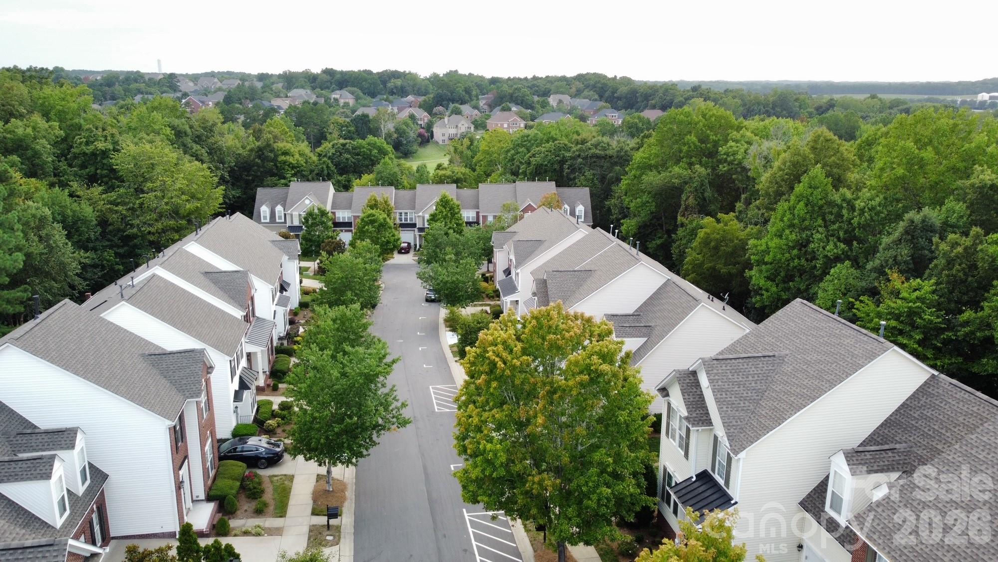 14515 Greenpoint Lane — Huntersville