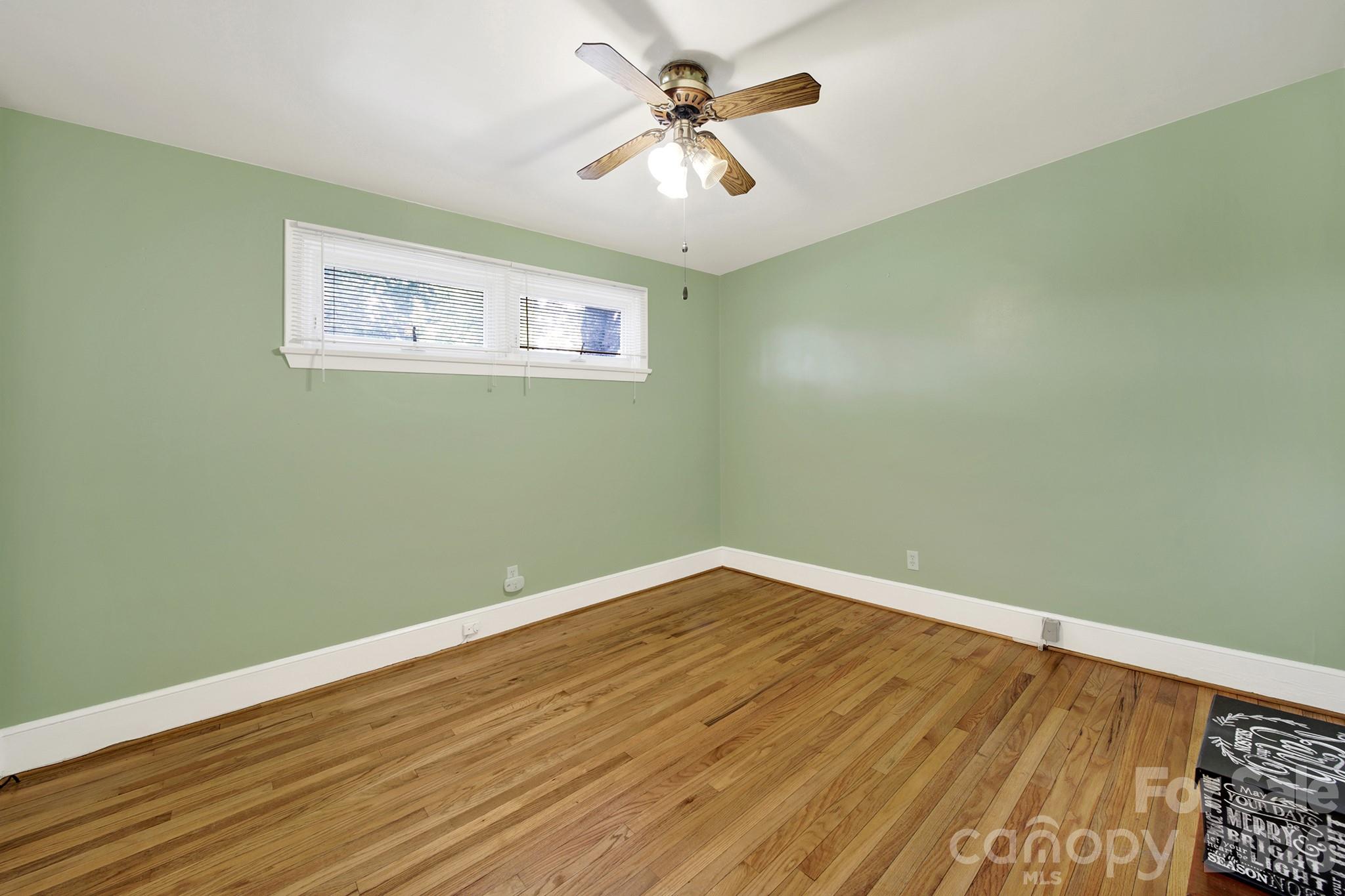 4511 Woodlark Lane — Charlotte