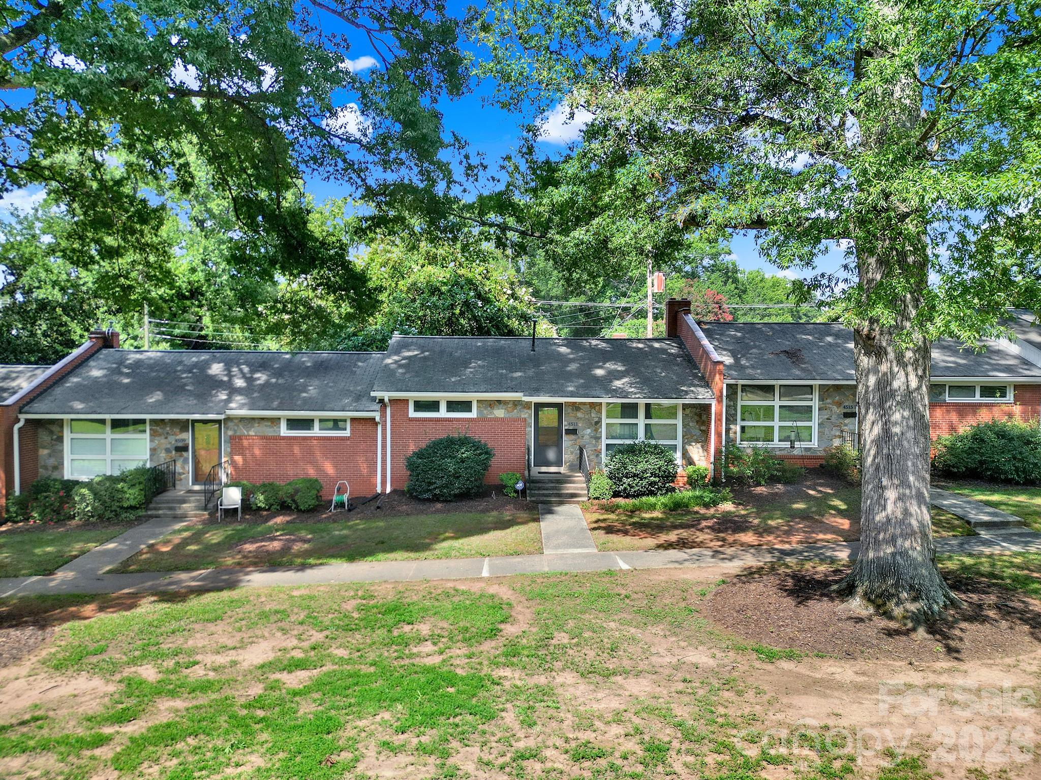 4511 Woodlark Lane — Charlotte