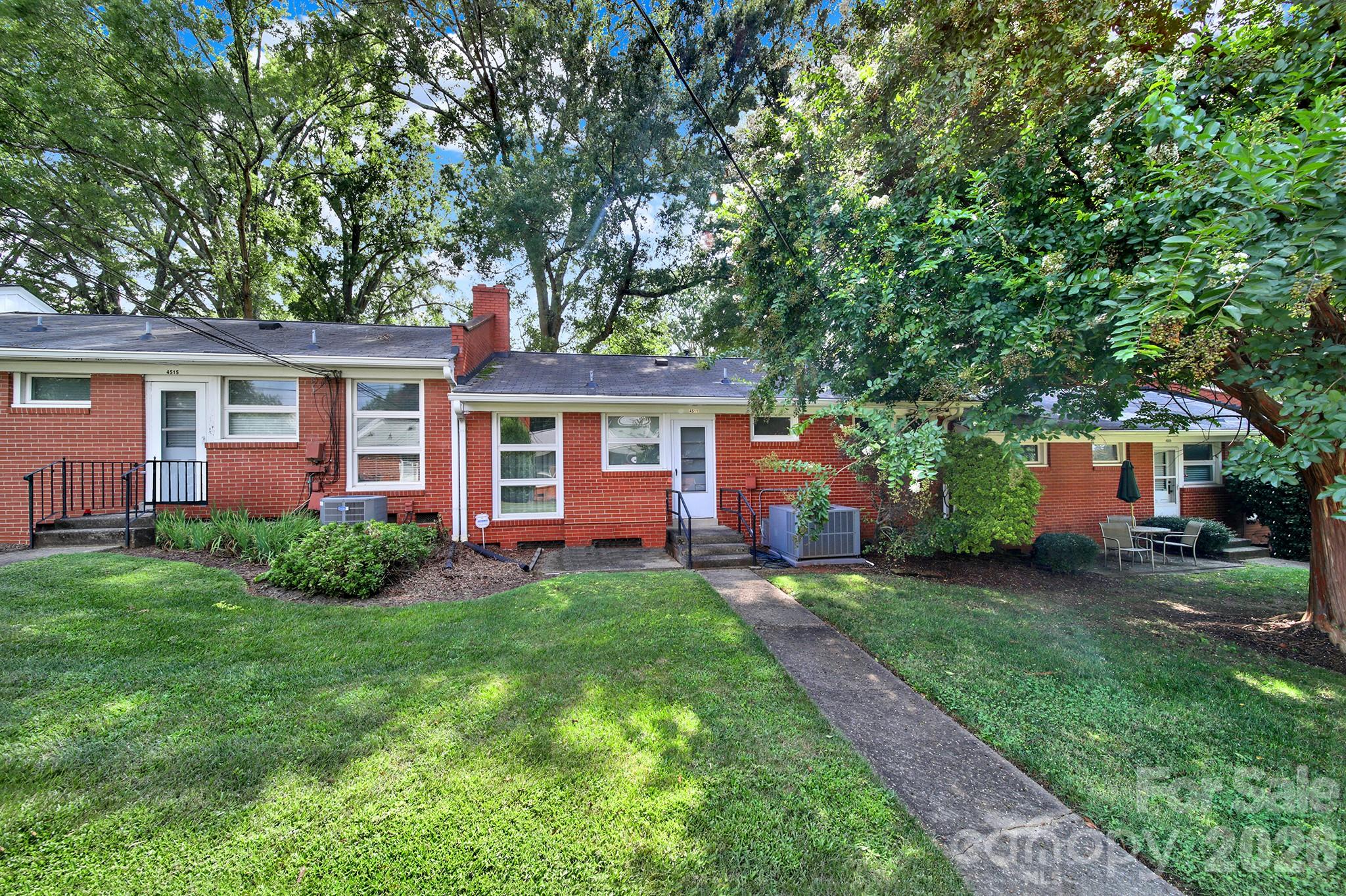 4511 Woodlark Lane — Charlotte