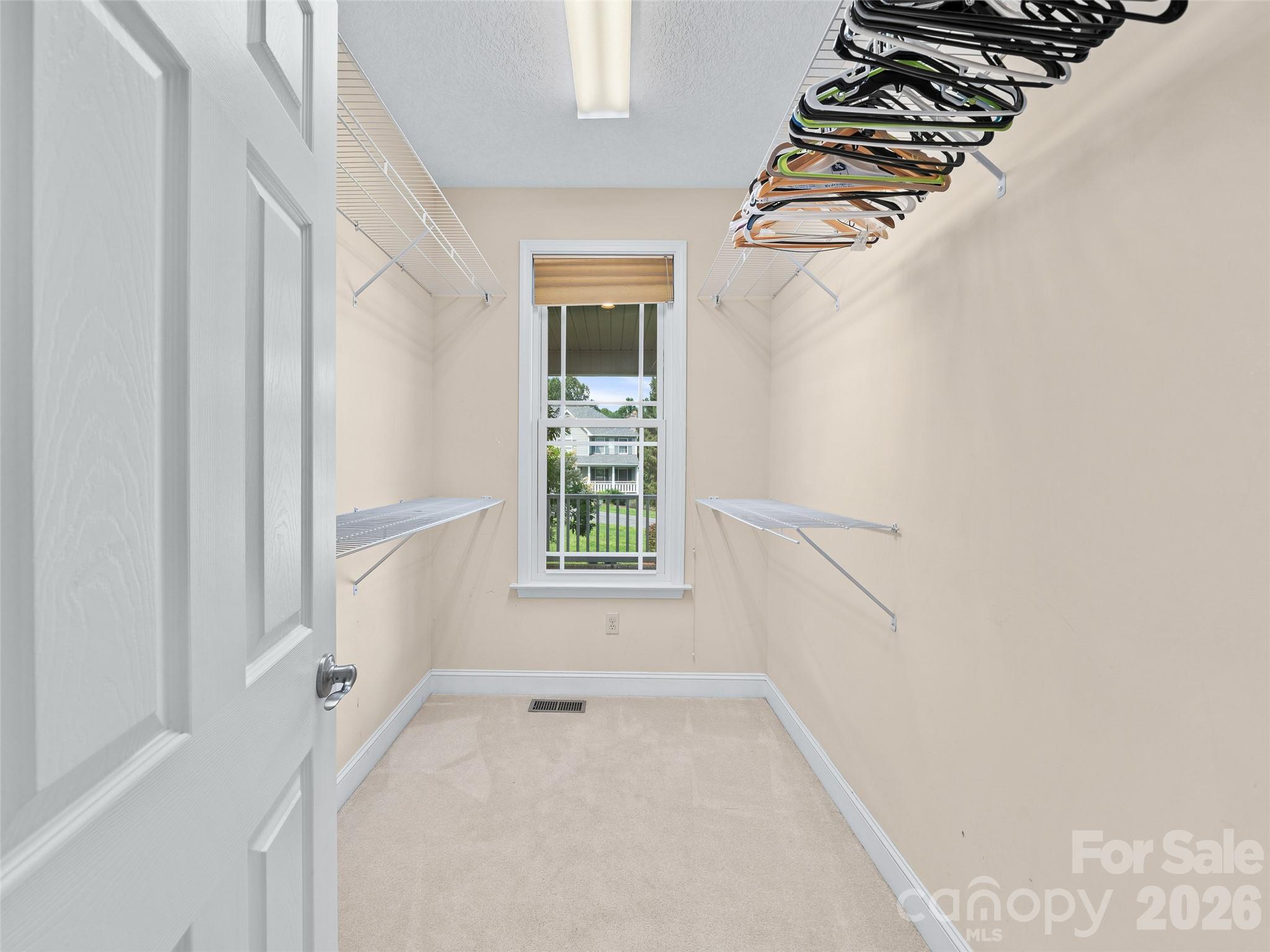 119 Horseshoe Trail — Barnardsville