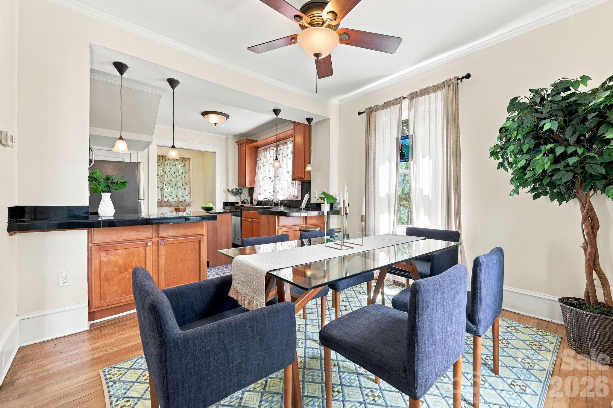 45 Woodvale Avenue — Asheville