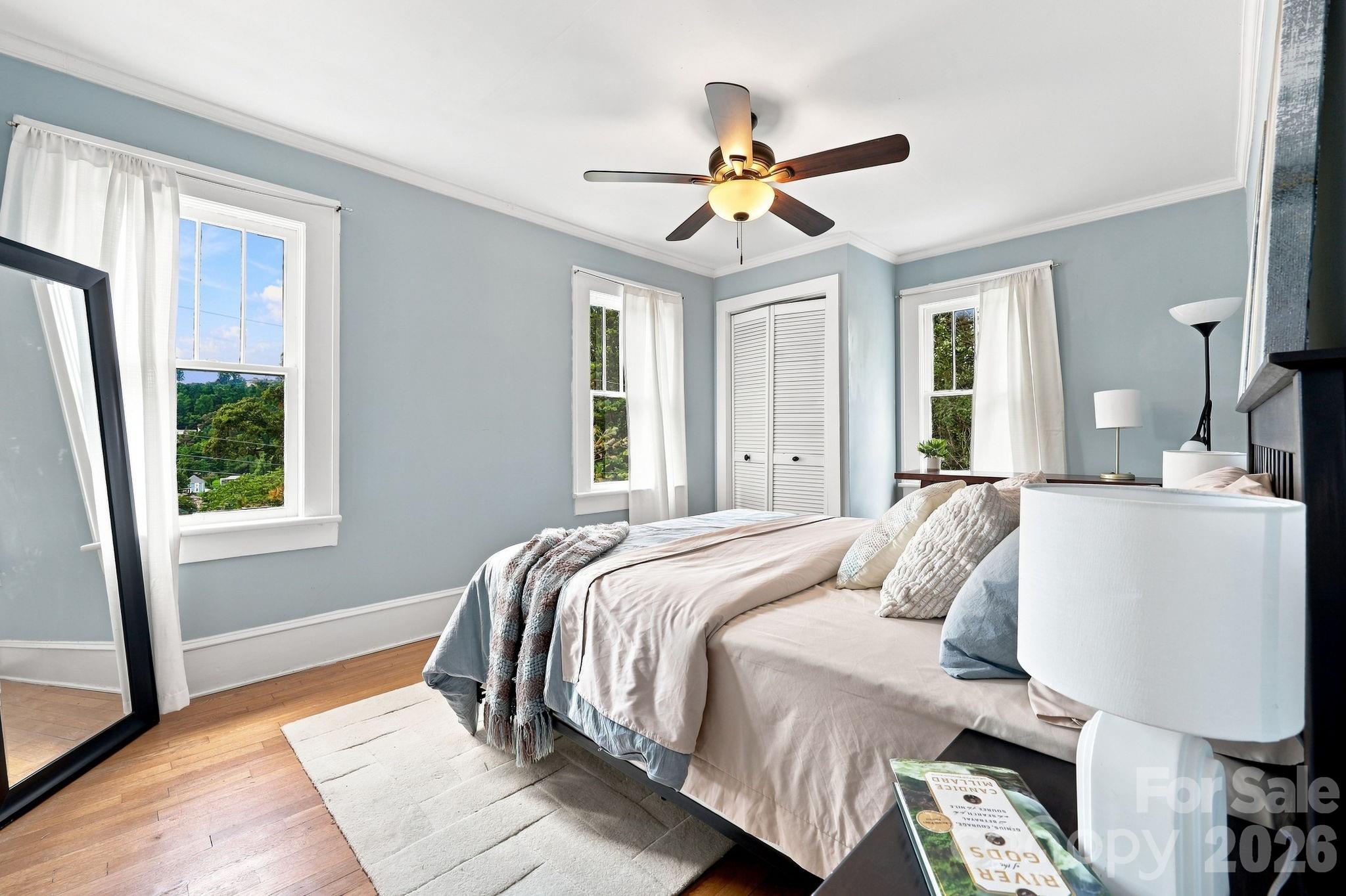 45 Woodvale Avenue — Asheville