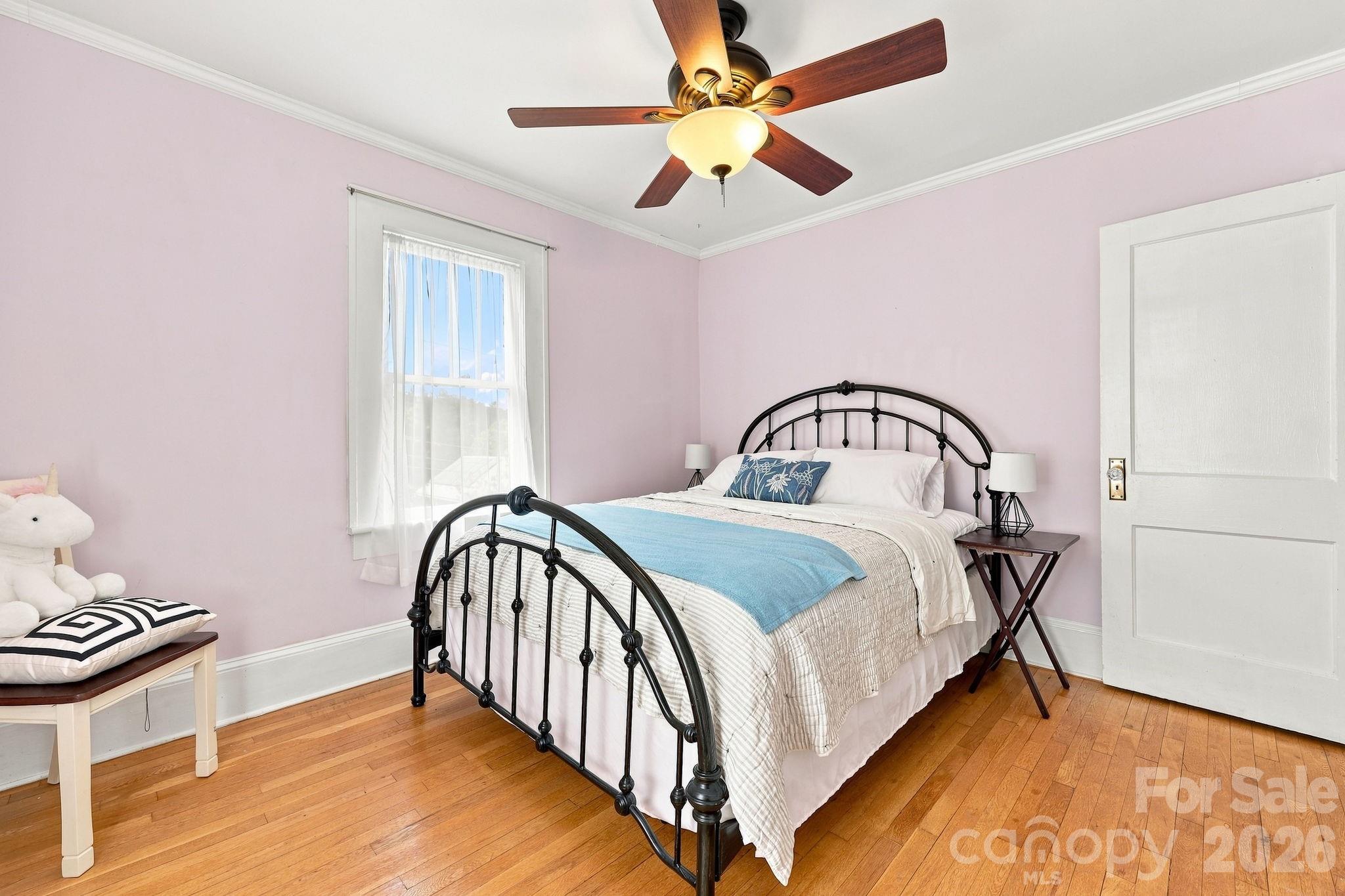 45 Woodvale Avenue — Asheville