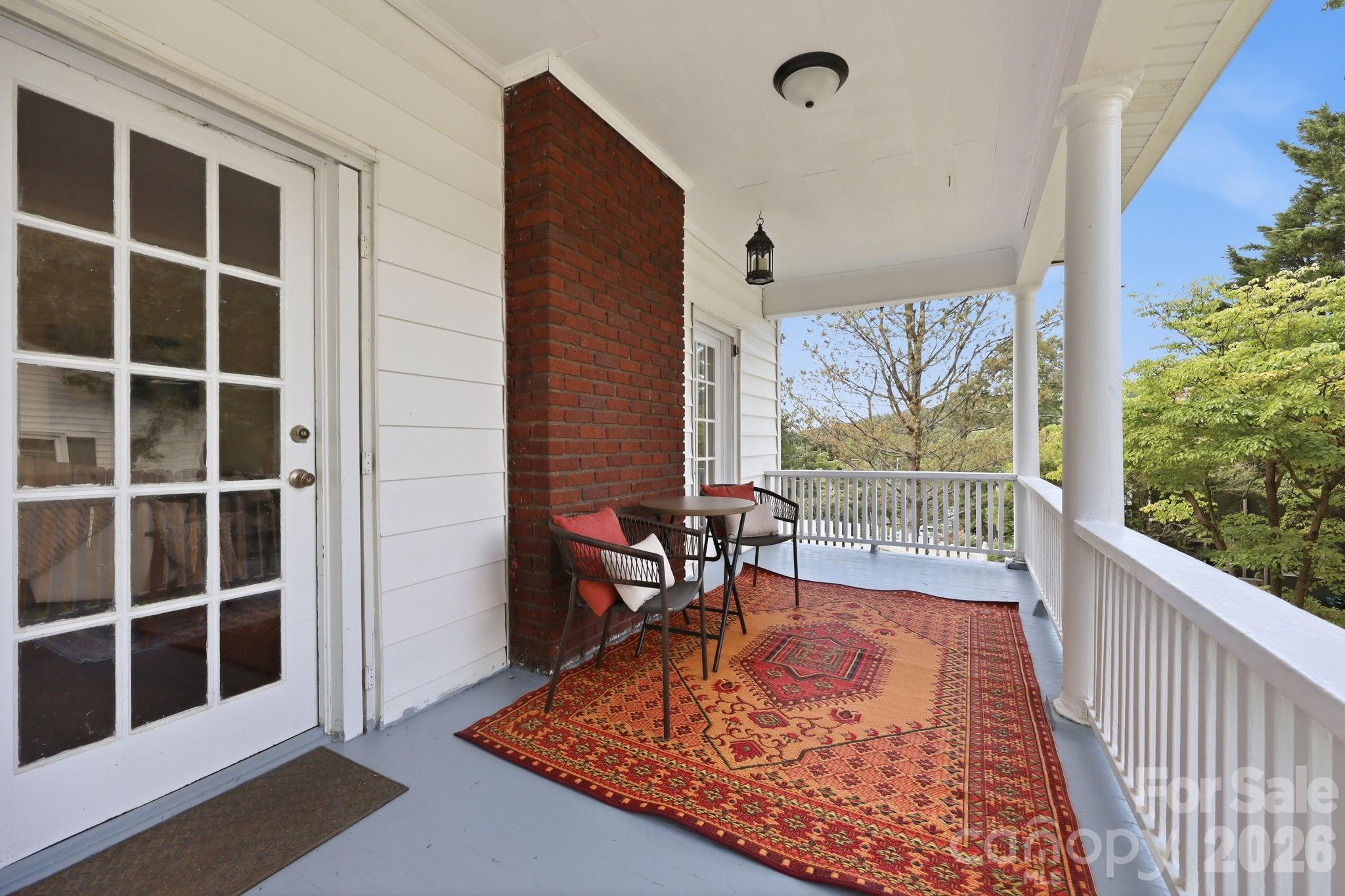 45 Woodvale Avenue — Asheville