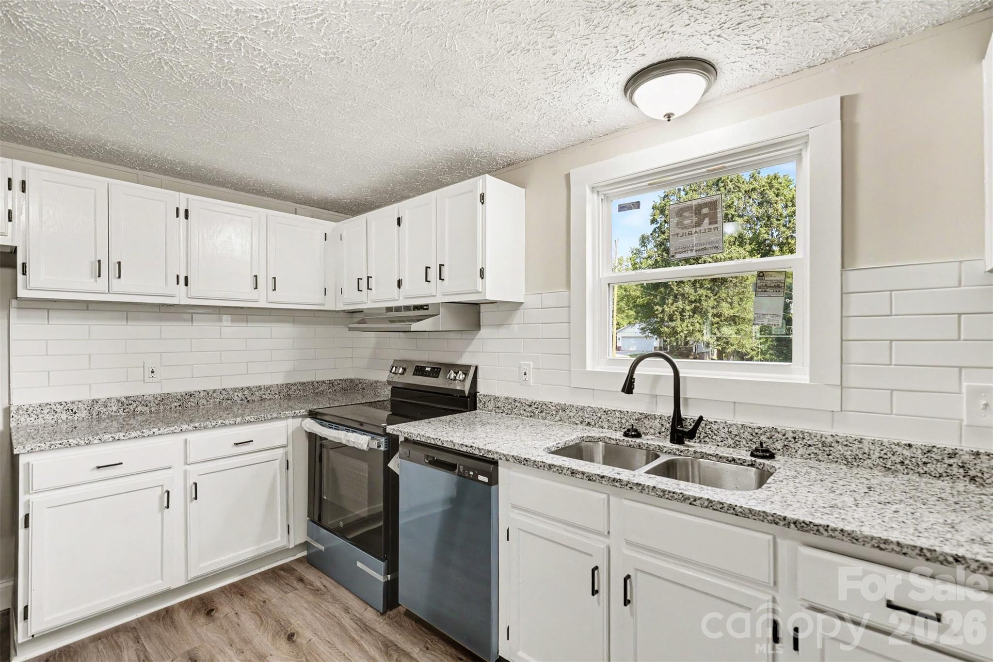 5174 Grand Canyon Road NW — Concord