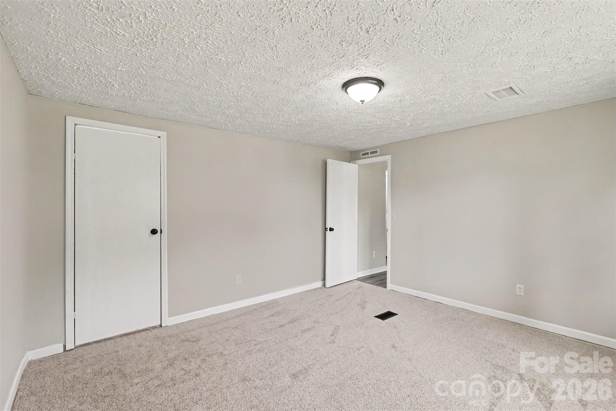 5174 Grand Canyon Road NW — Concord