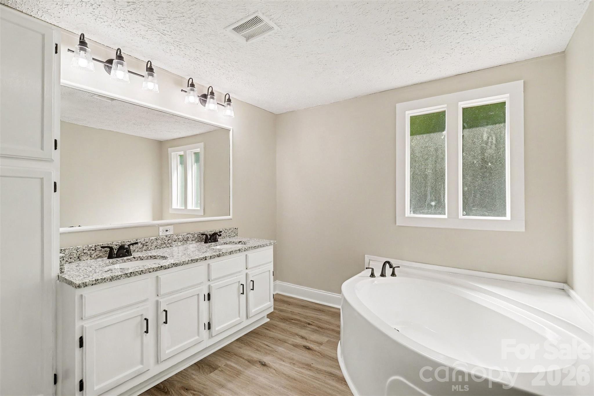 5174 Grand Canyon Road NW — Concord