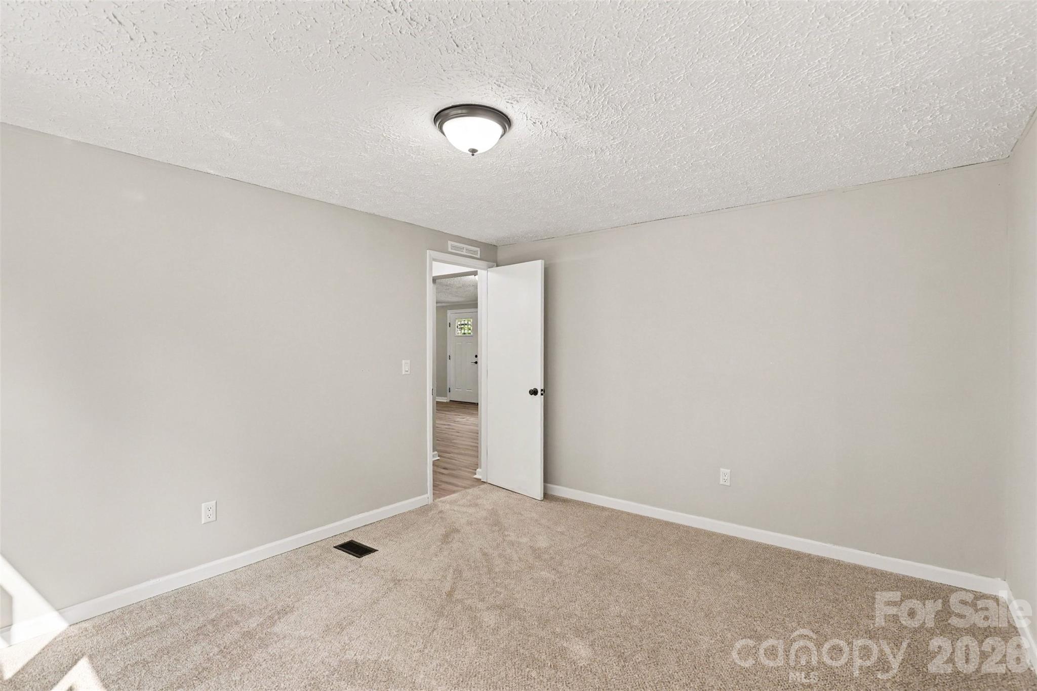 5174 Grand Canyon Road NW — Concord