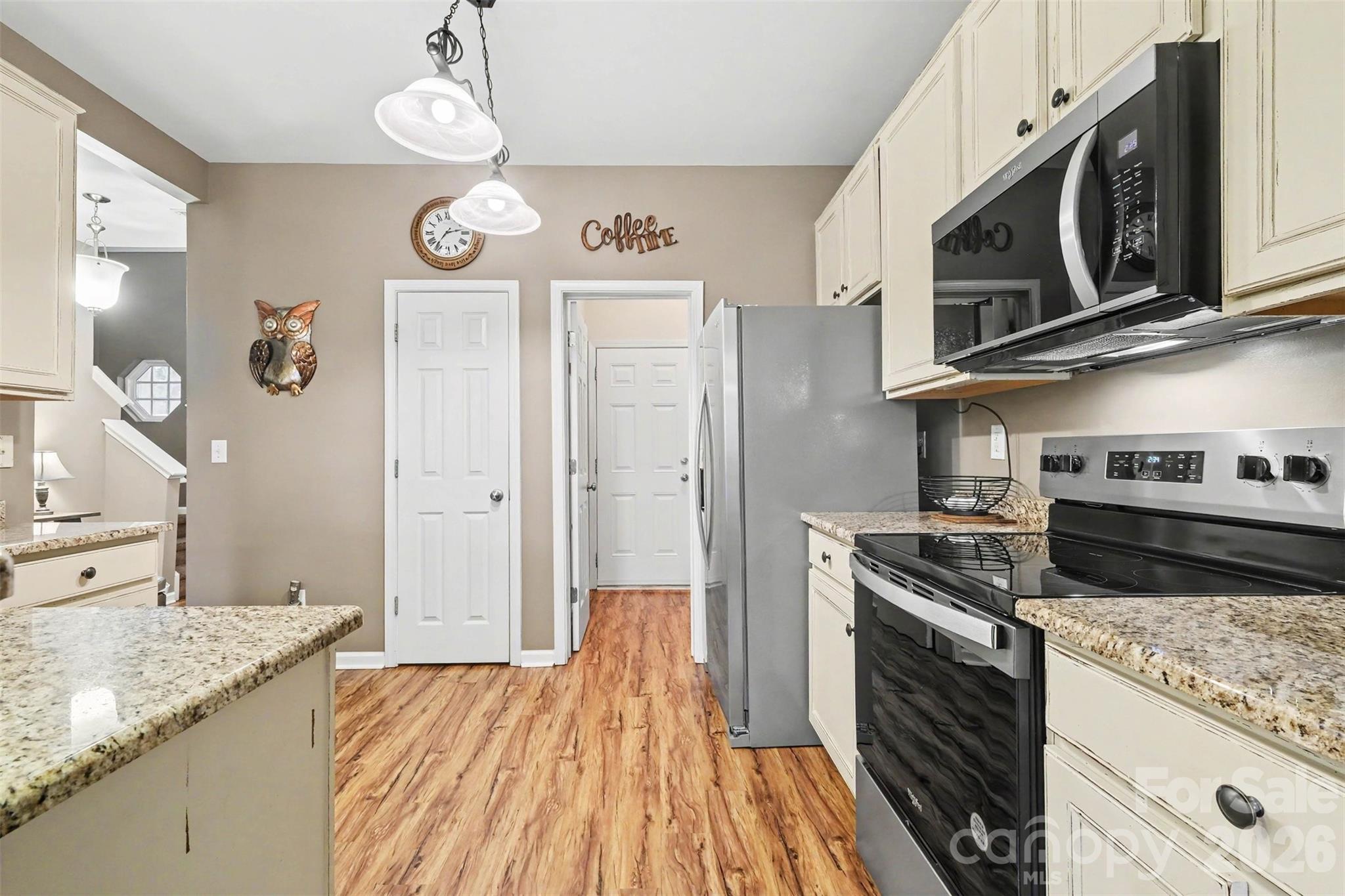 12058 Stratfield Place Circle — Pineville