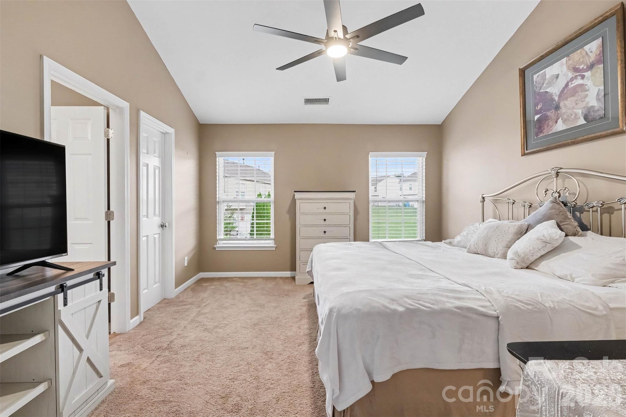 12058 Stratfield Place Circle — Pineville