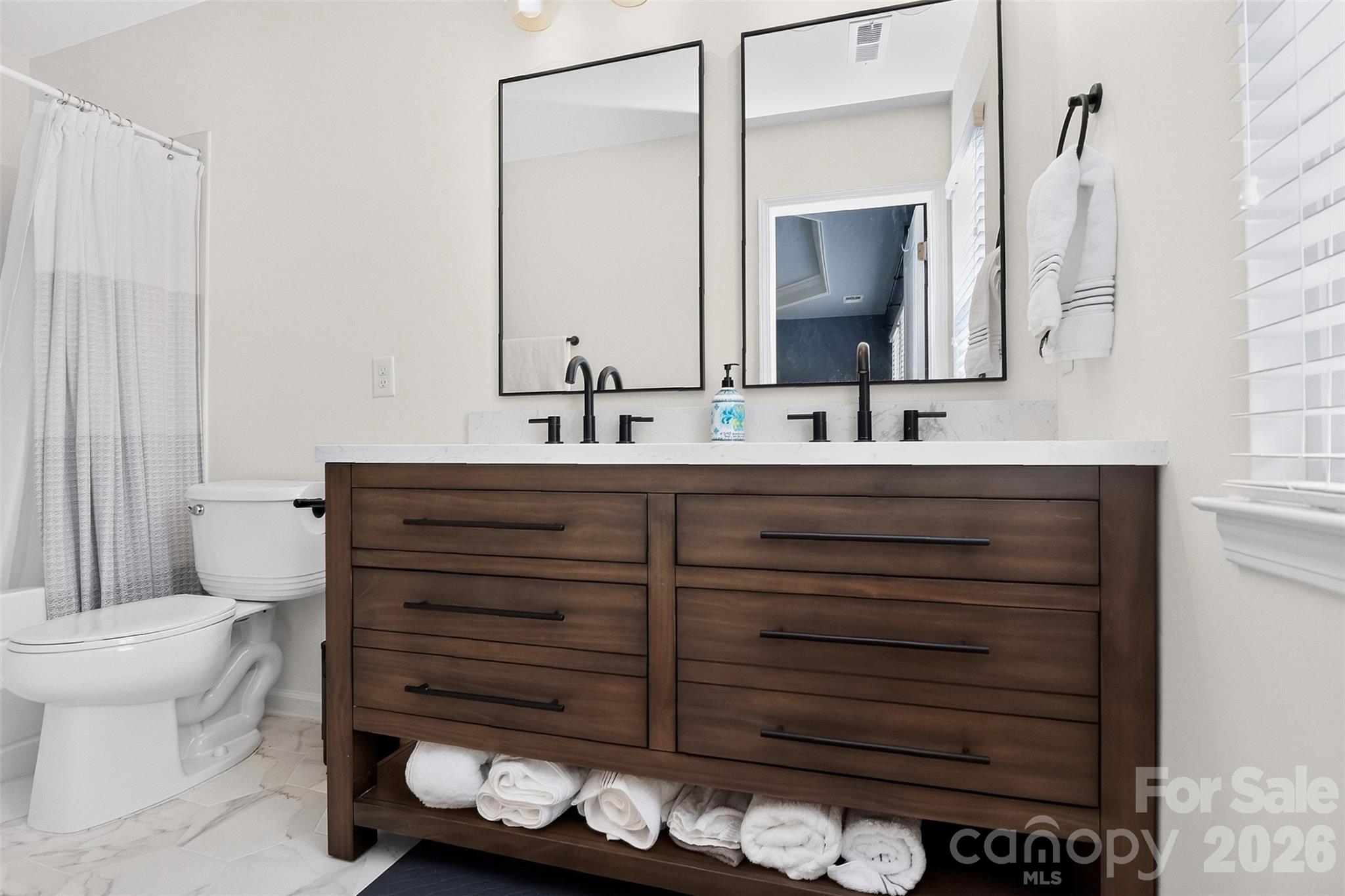 1060 Drayton Court — Fort Mill