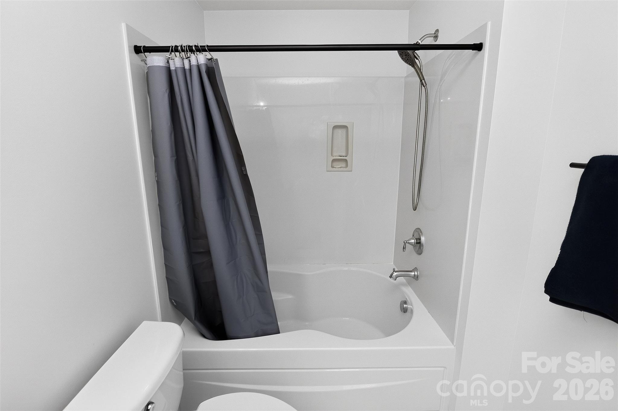 1060 Drayton Court — Fort Mill