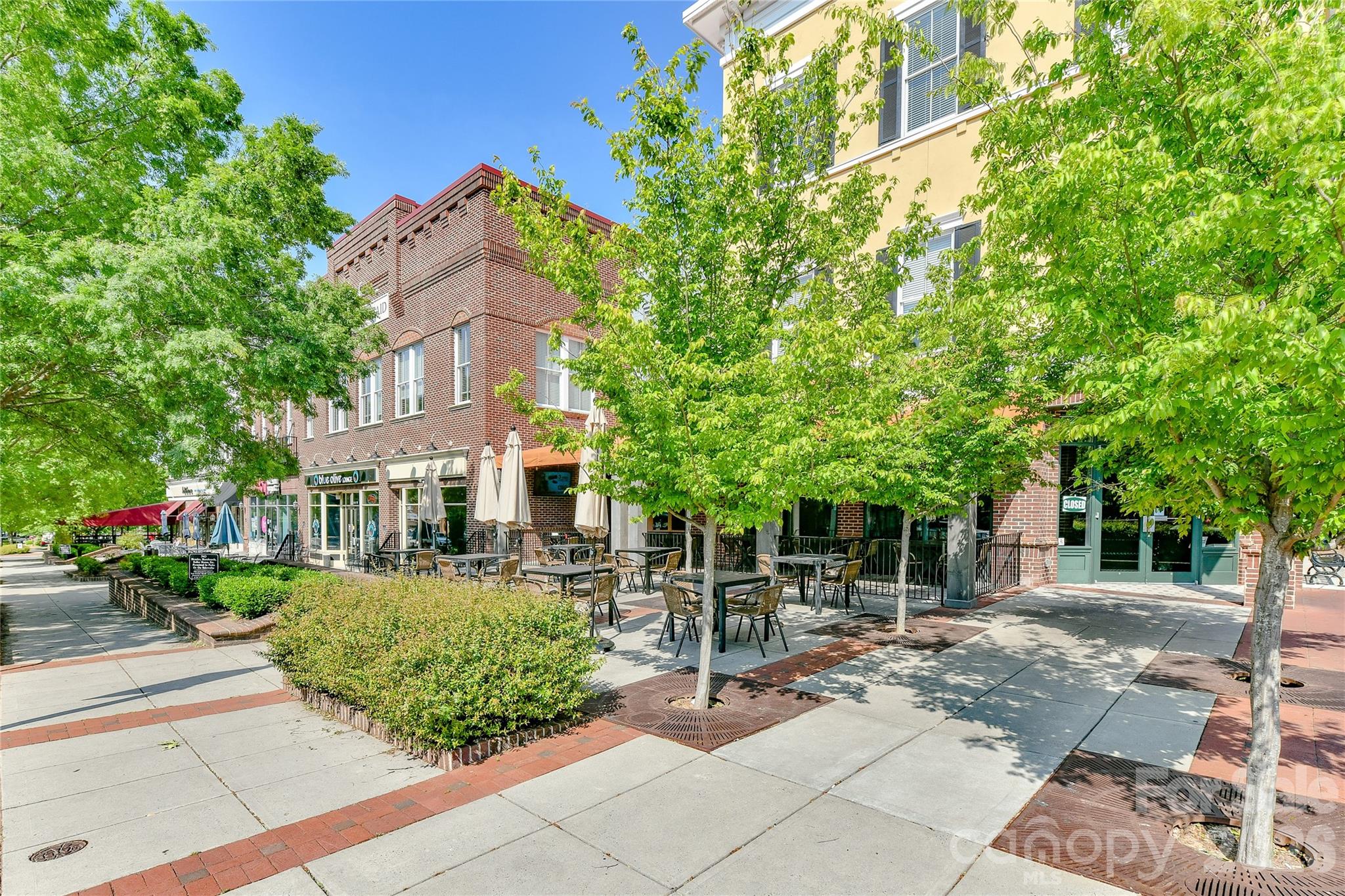1060 Drayton Court — Fort Mill