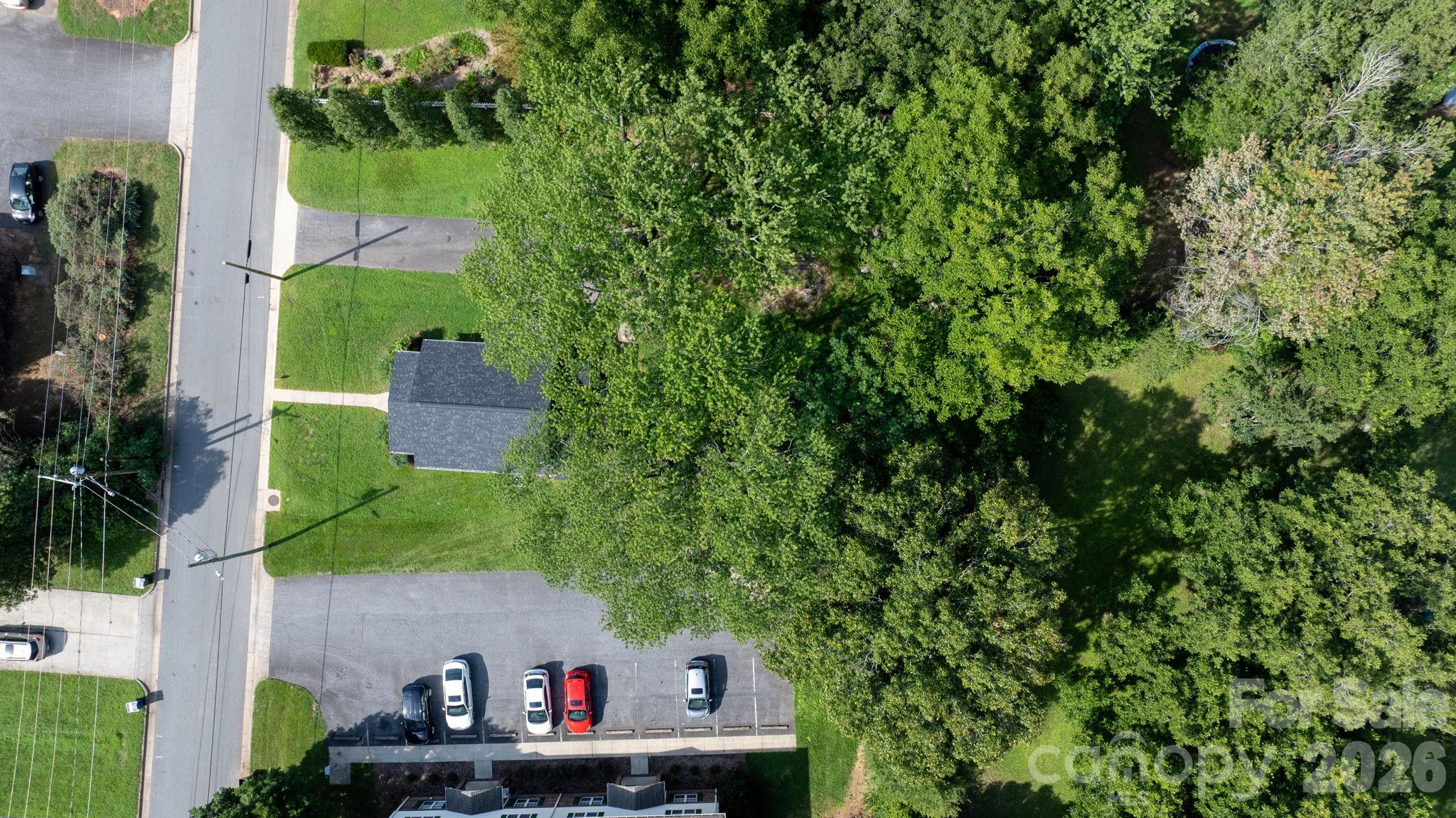 1320 14th Street Drive NE — Hickory