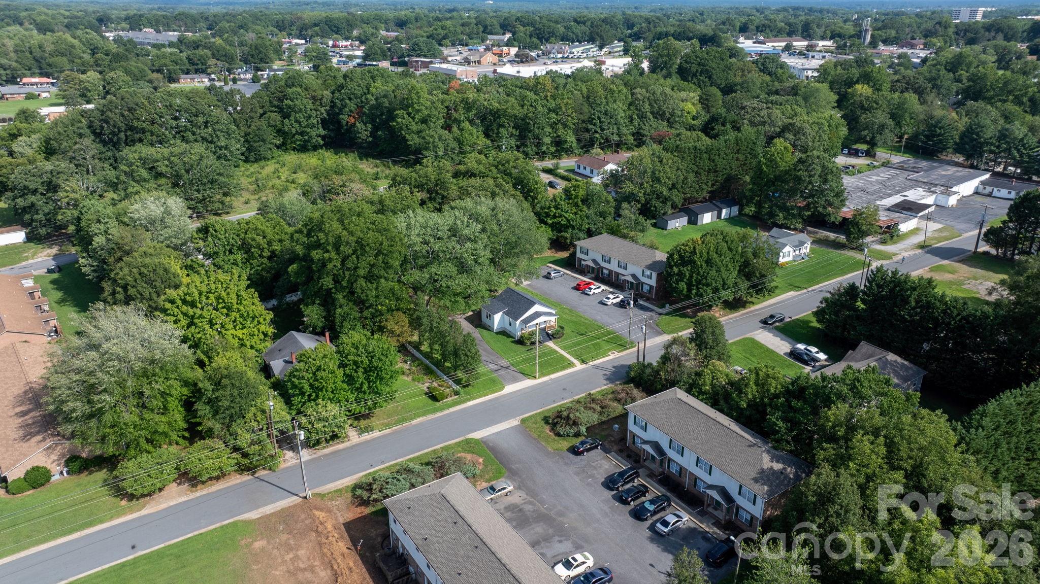 1320 14th Street Drive NE — Hickory
