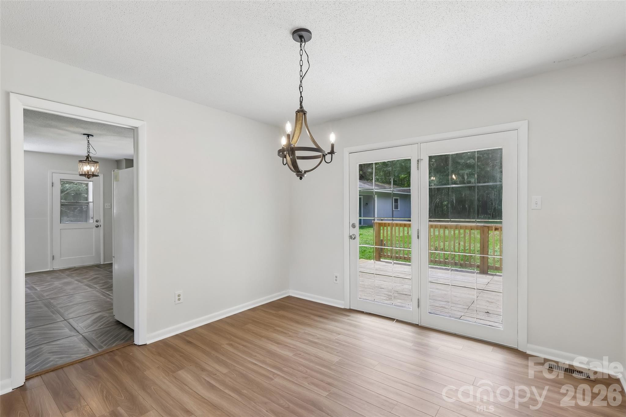 33269 Courtland Drive — Albemarle