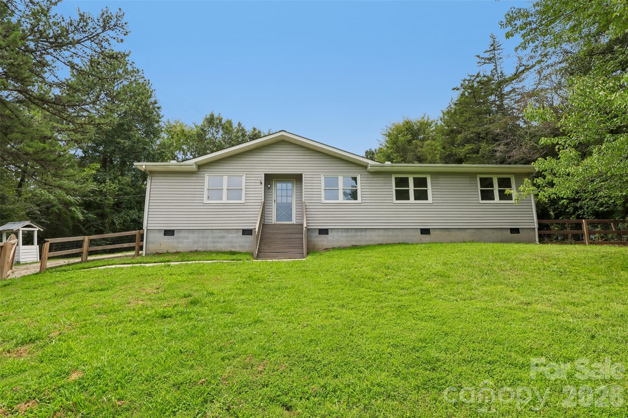 33269 Courtland Drive — Albemarle