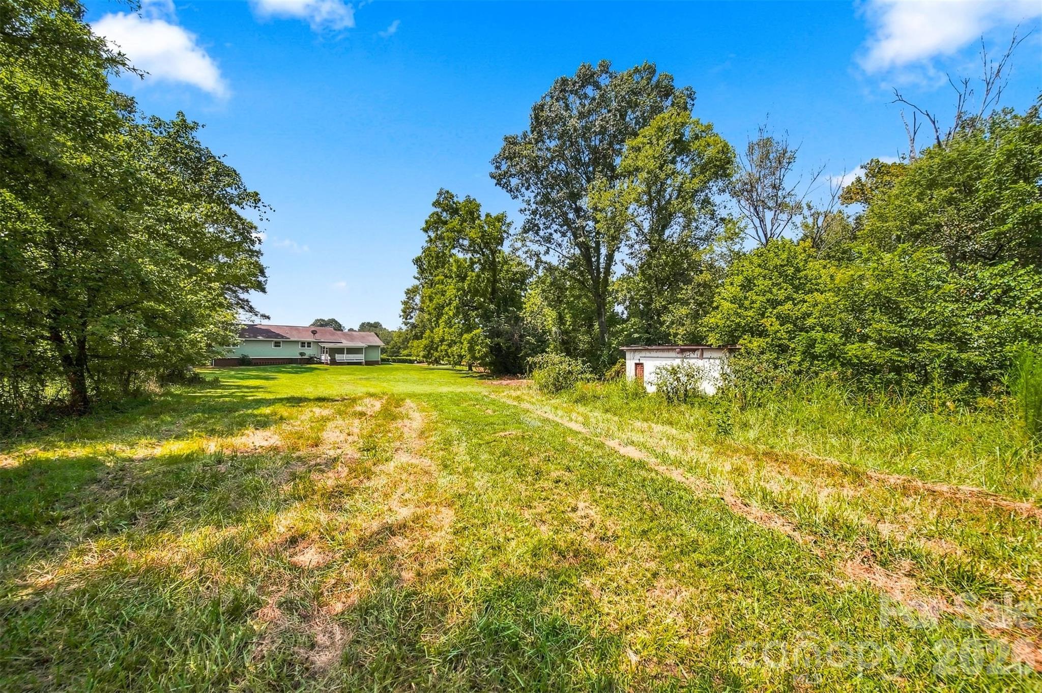 3610 Thrift Drive — Lincolnton