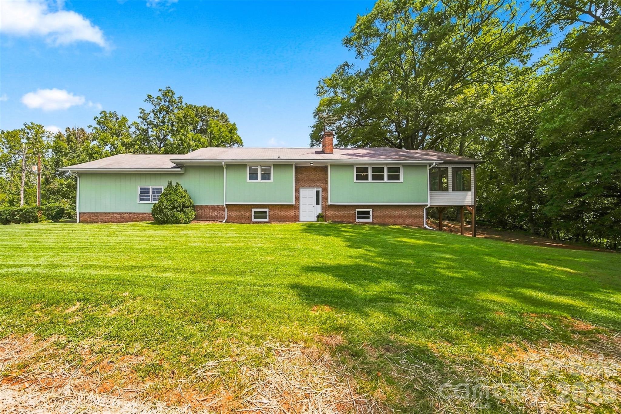 3610 Thrift Drive — Lincolnton