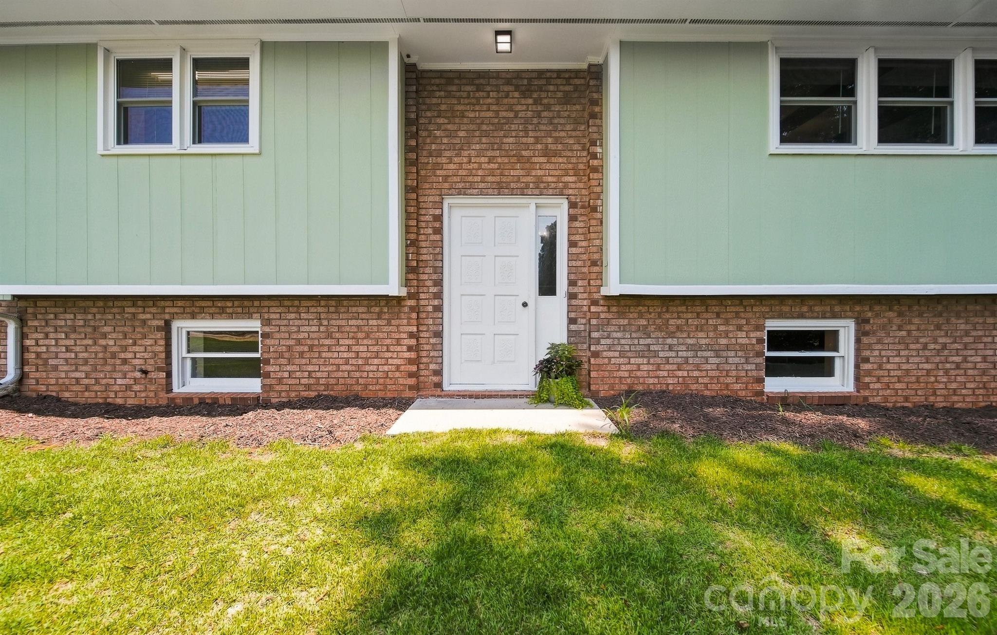3610 Thrift Drive — Lincolnton