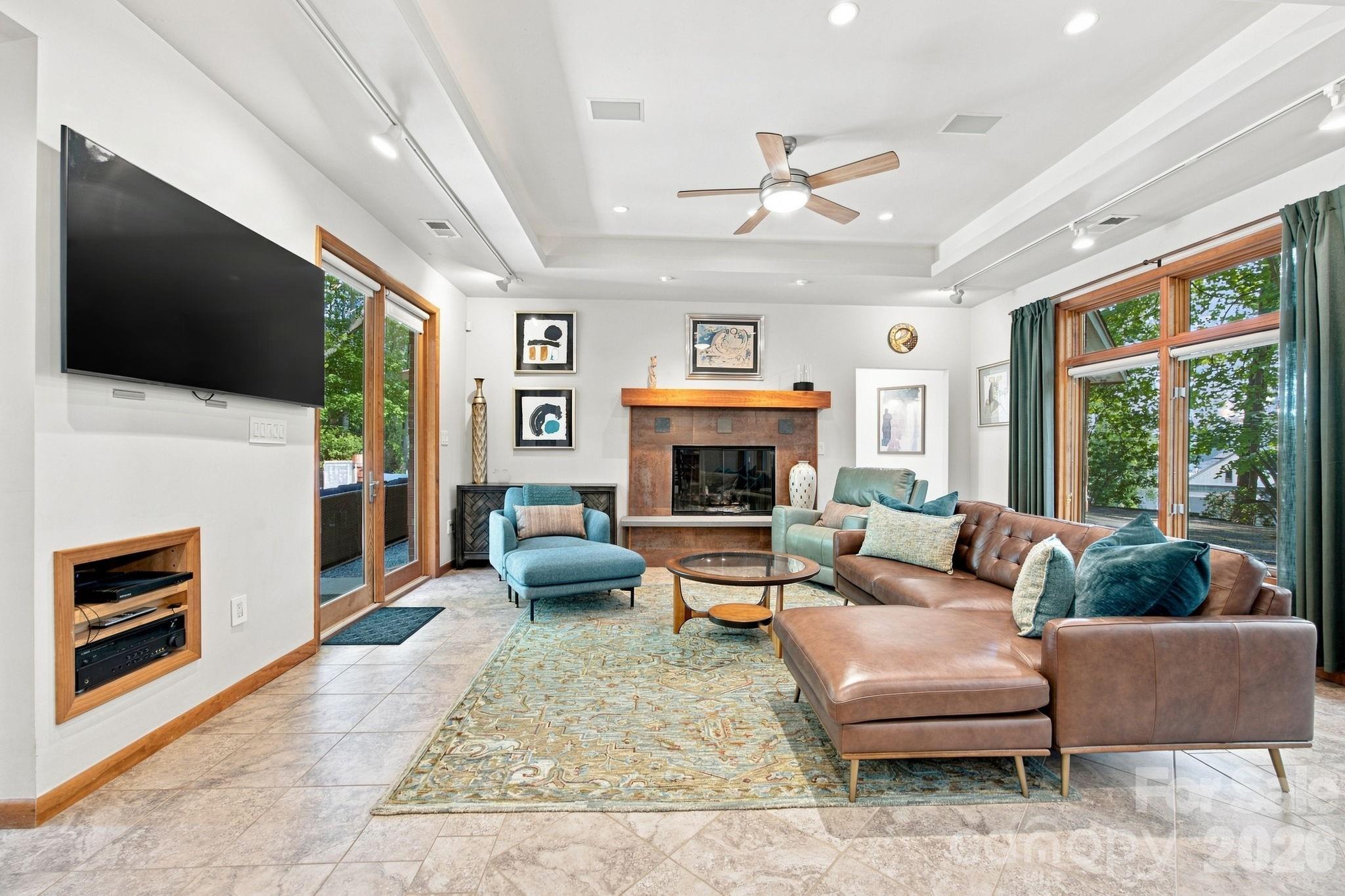 316 Riverwood Road — Mooresville