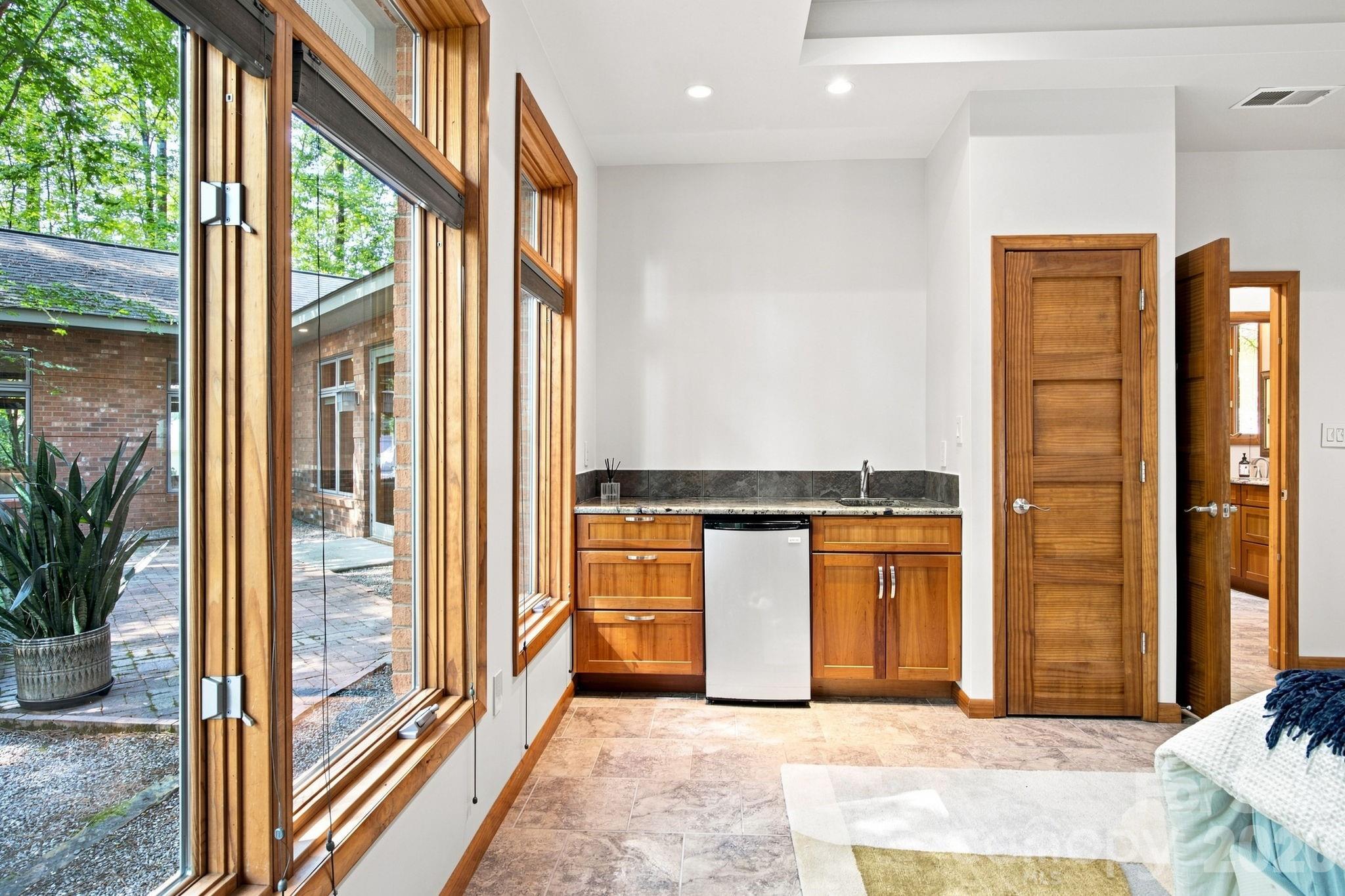 316 Riverwood Road — Mooresville