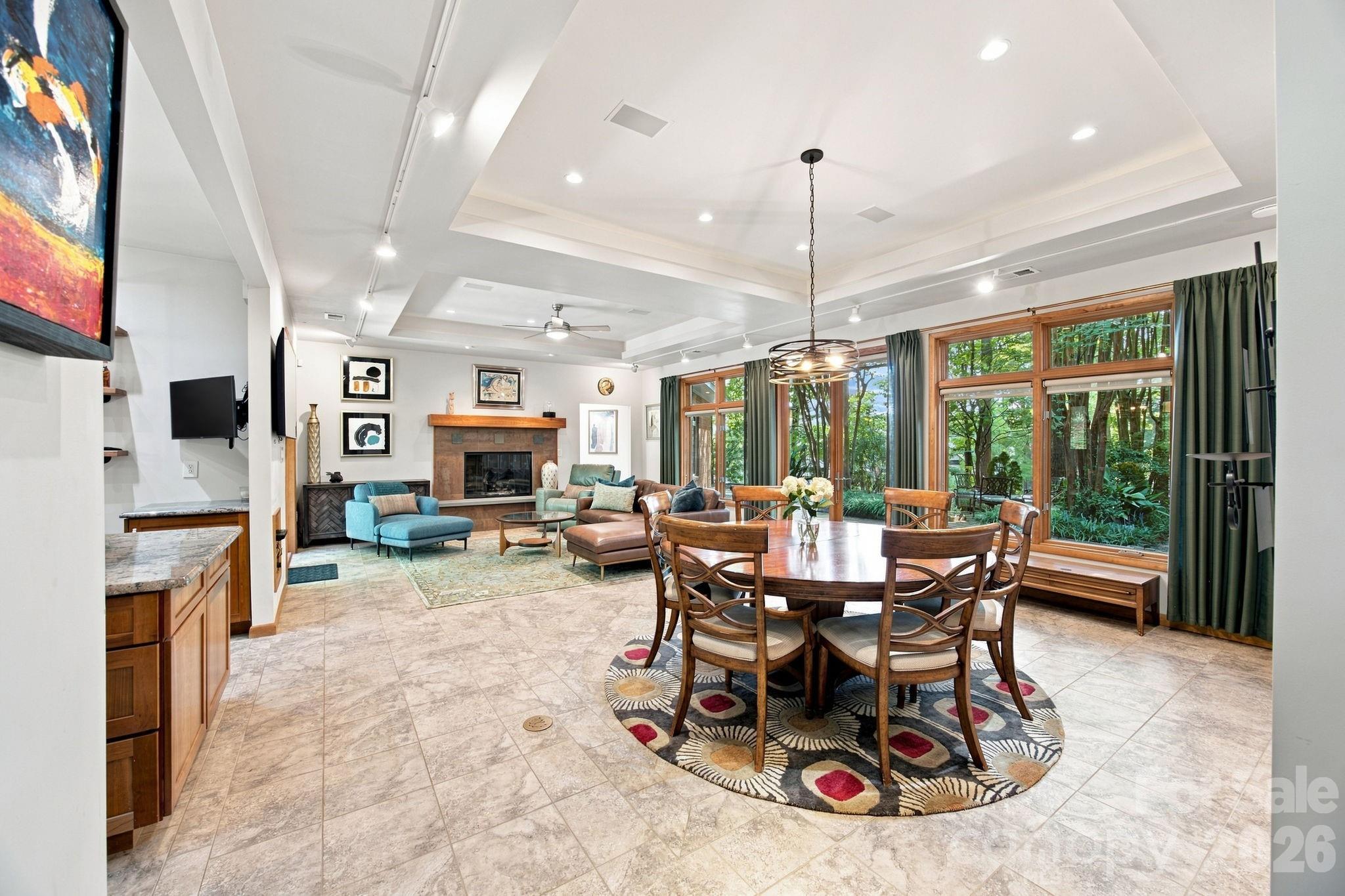 316 Riverwood Road — Mooresville