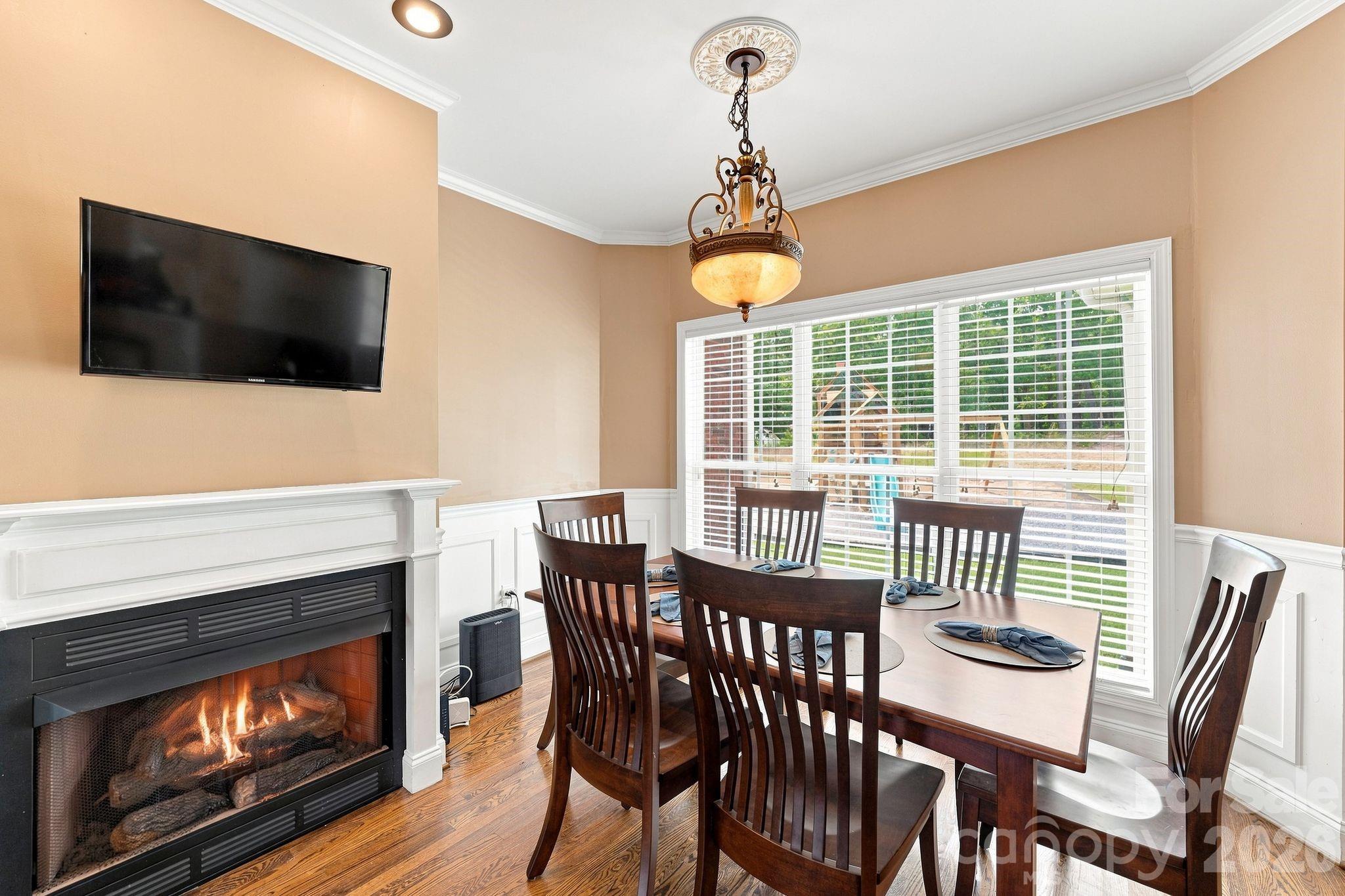 1134 Oakwood Drive — Chester