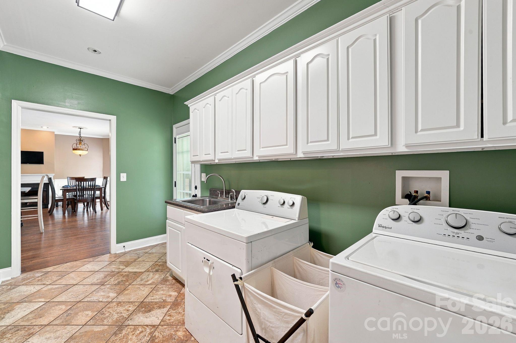 1134 Oakwood Drive — Chester