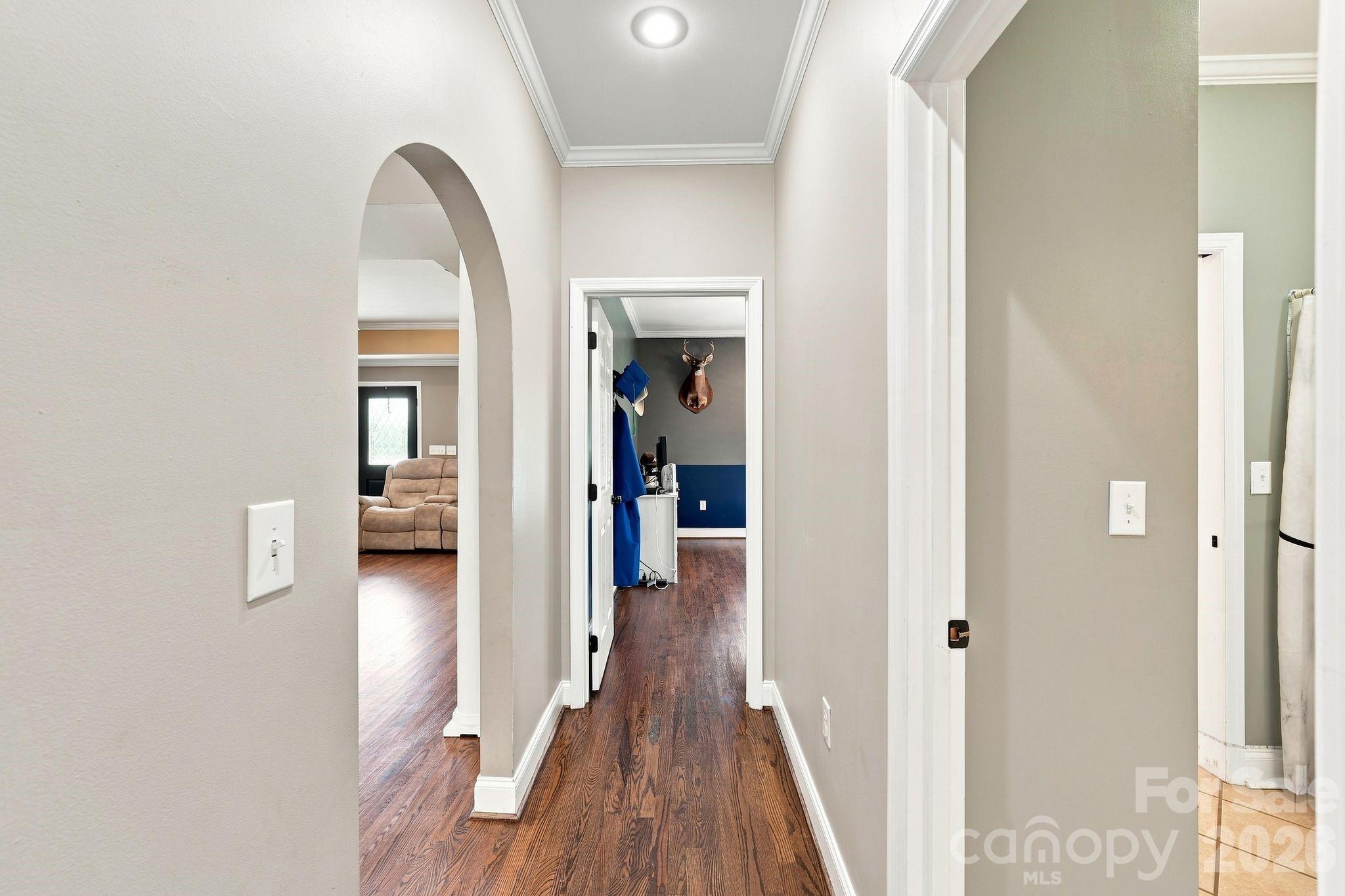 1134 Oakwood Drive — Chester