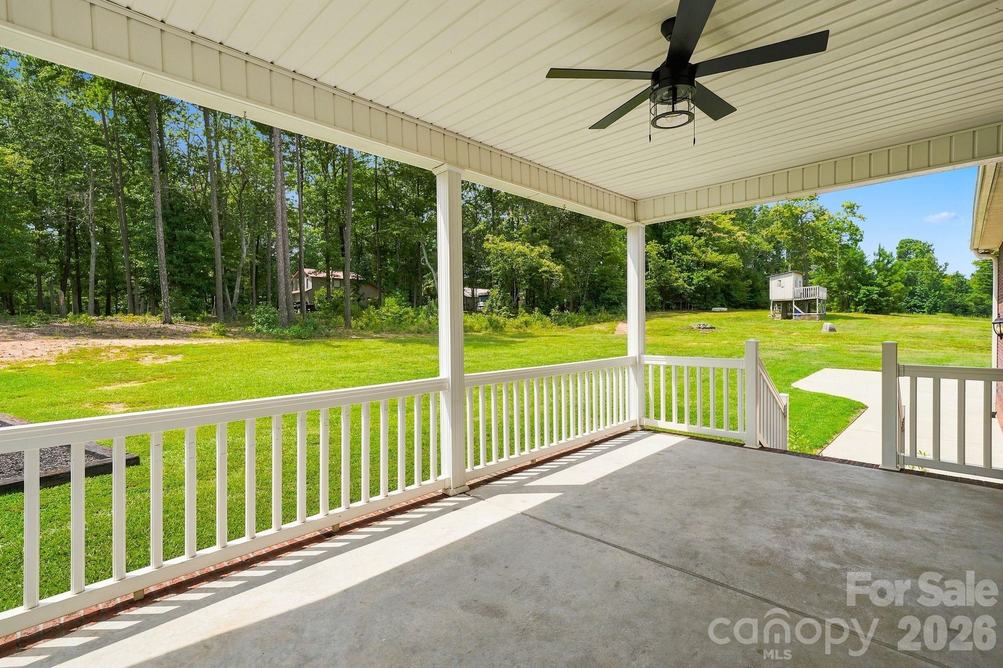1134 Oakwood Drive — Chester