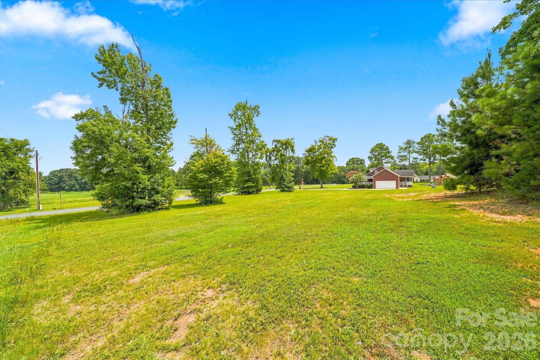 1134 Oakwood Drive — Chester
