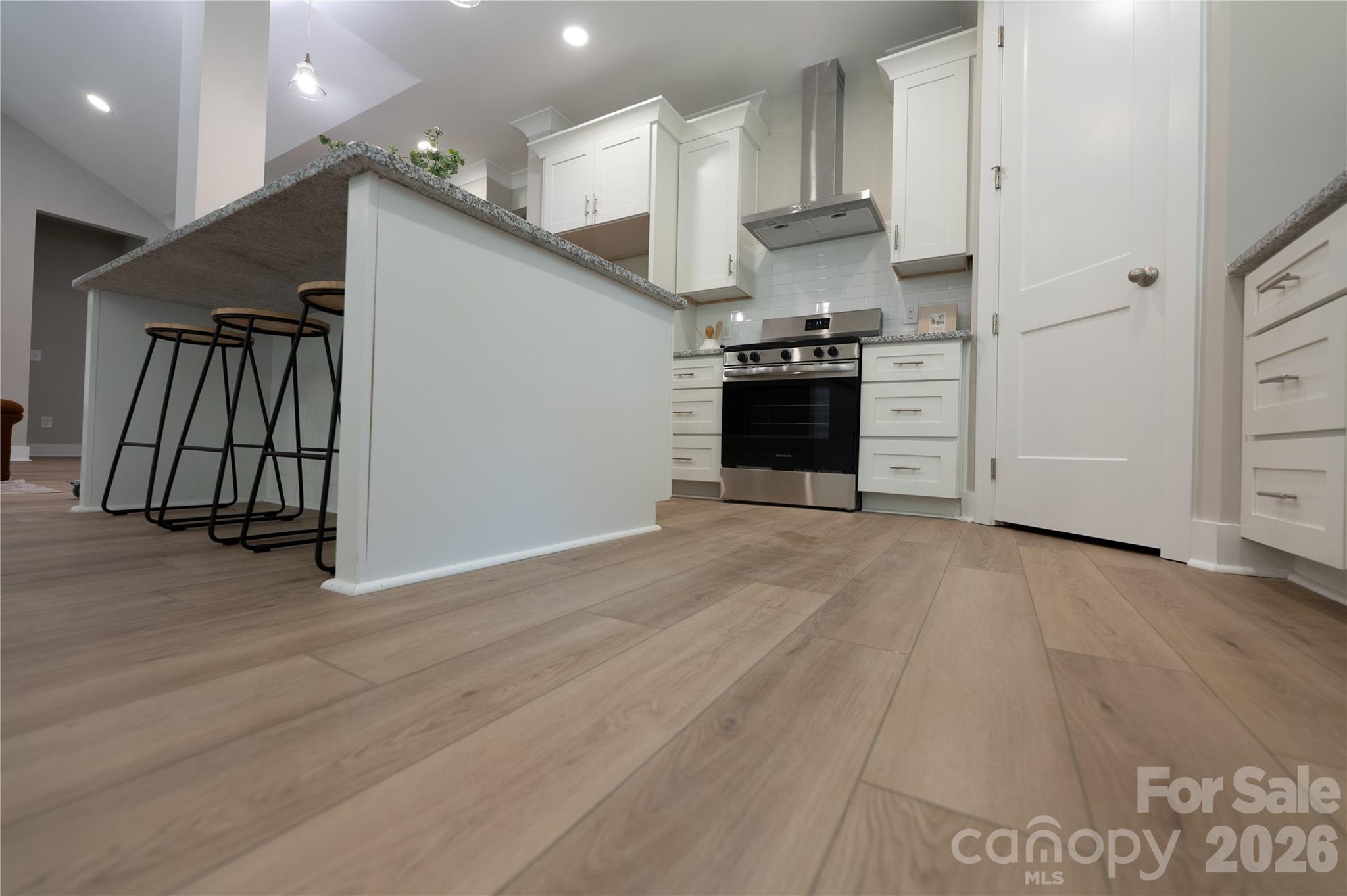 3930 Sunset Valley Drive — Concord