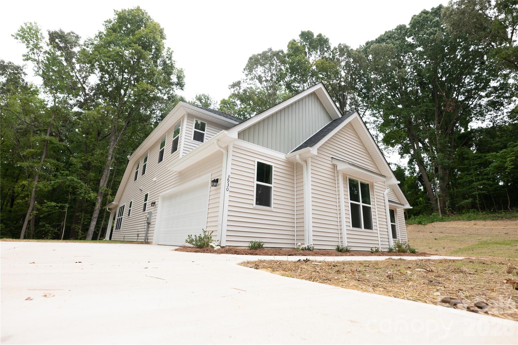3930 Sunset Valley Drive — Concord