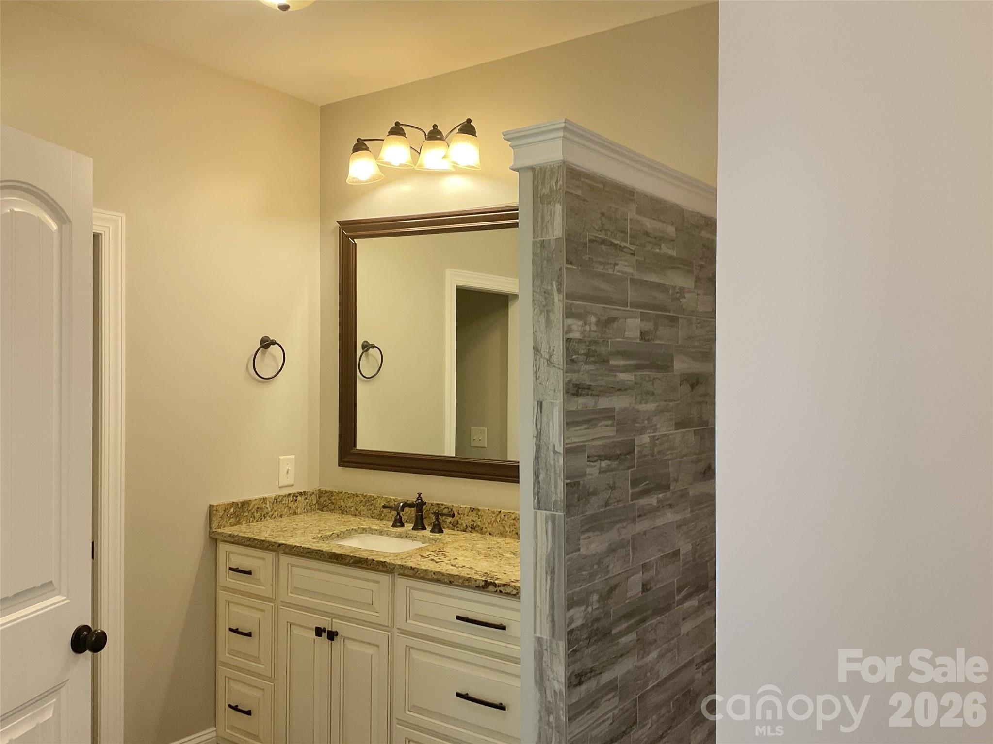 135 Blossom Hill Road — Lincolnton