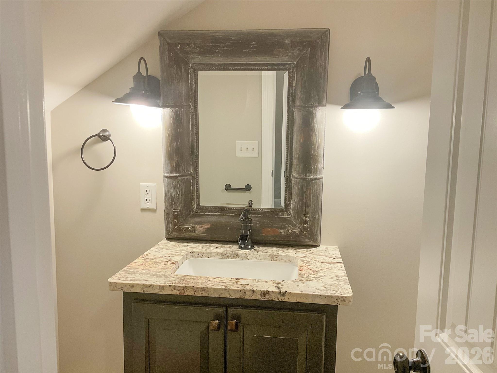 135 Blossom Hill Road — Lincolnton