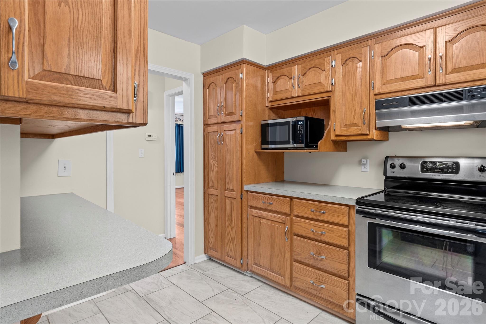6045 Stone Bluff Drive — Clemmons