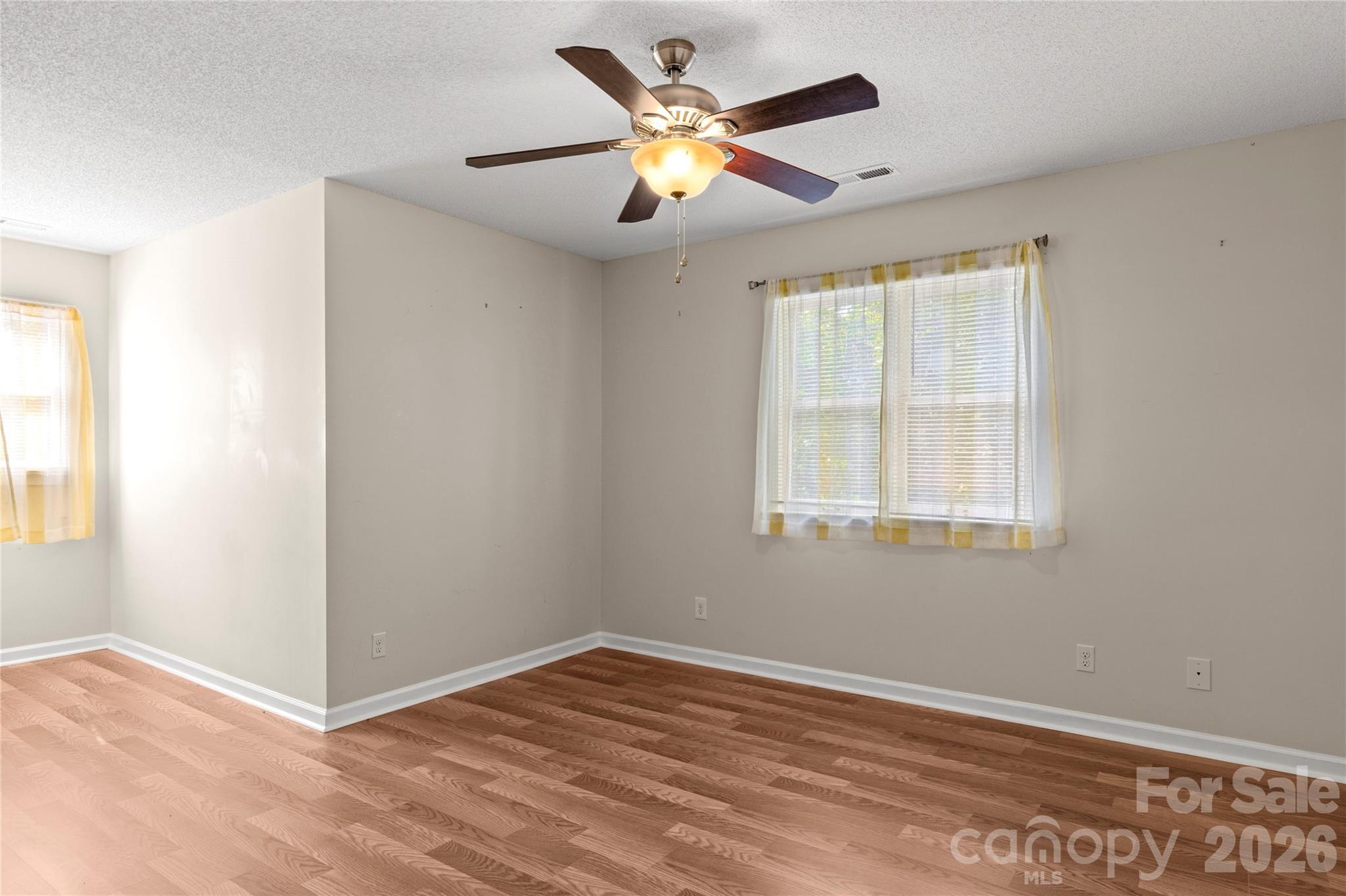 6045 Stone Bluff Drive — Clemmons