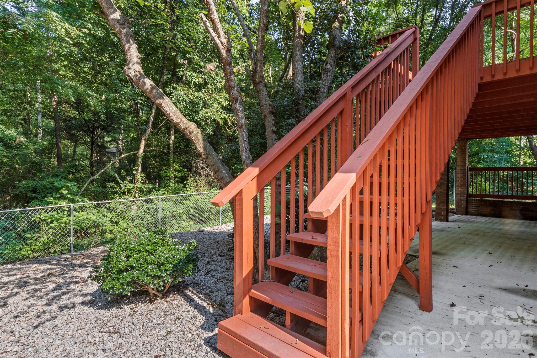 6045 Stone Bluff Drive — Clemmons