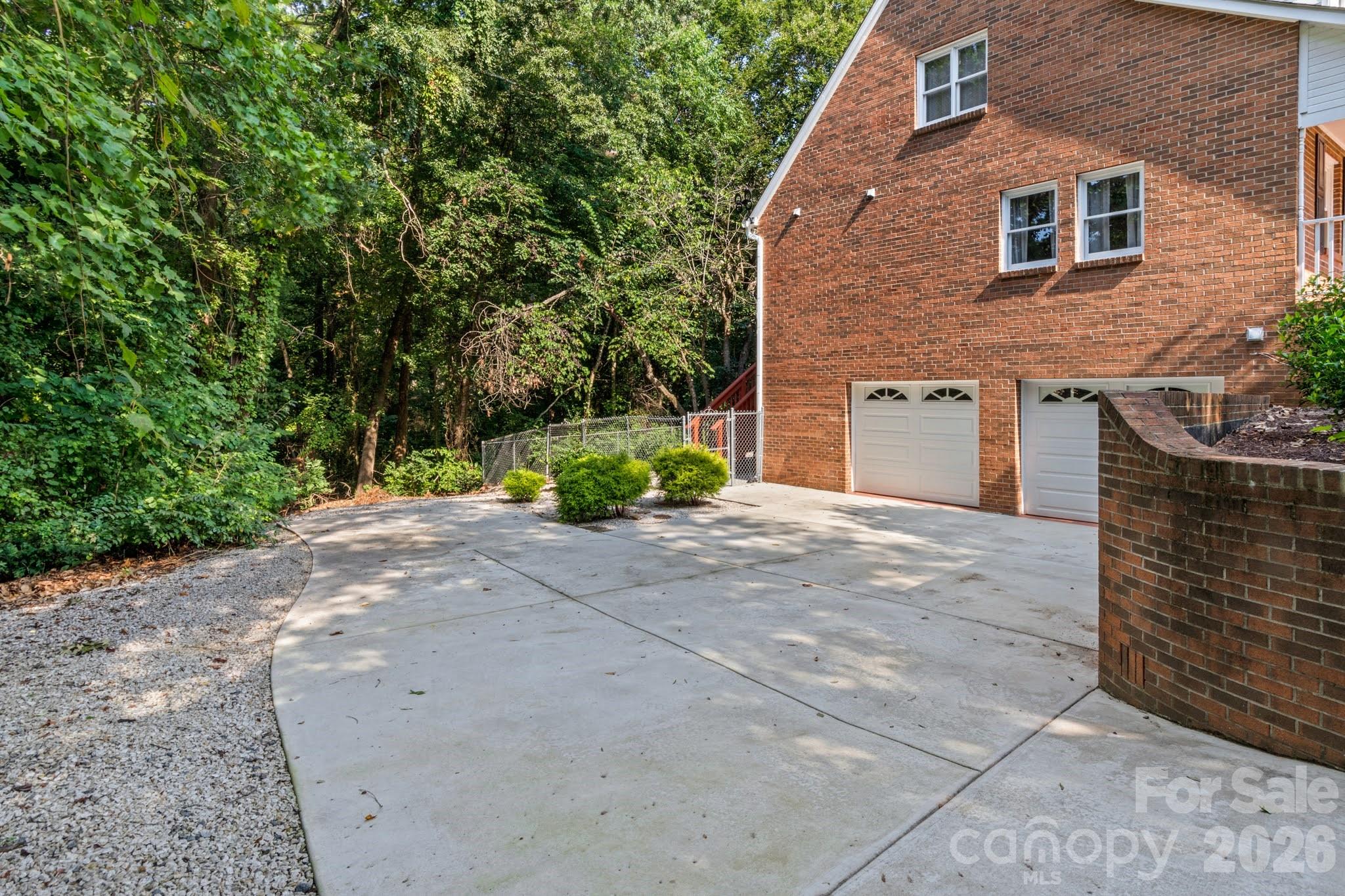 6045 Stone Bluff Drive — Clemmons