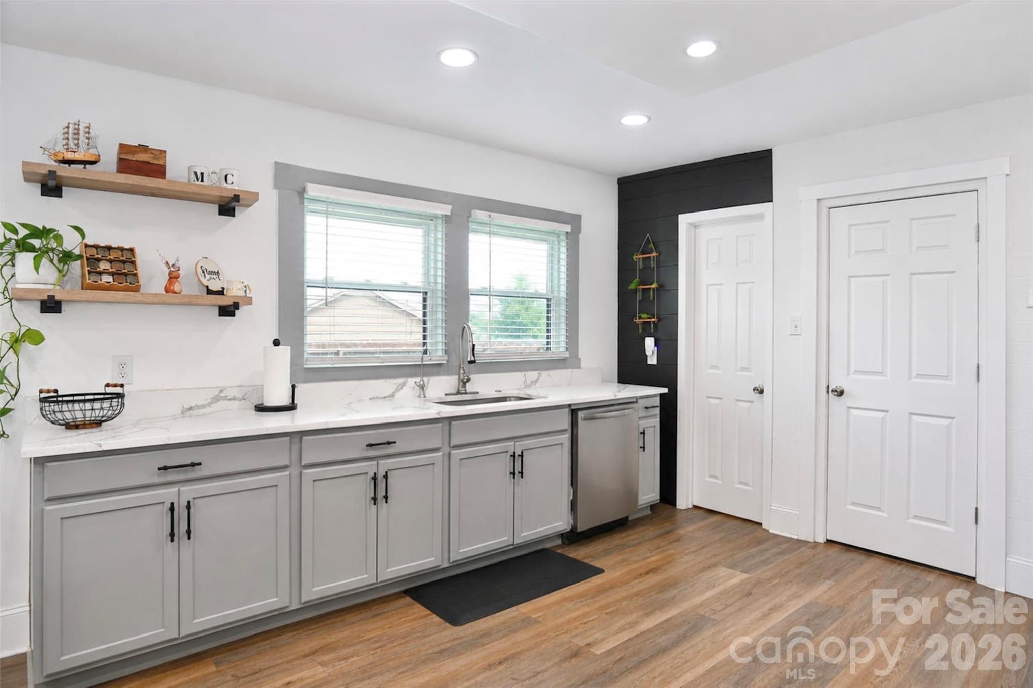 710 Sloop Avenue — Kannapolis