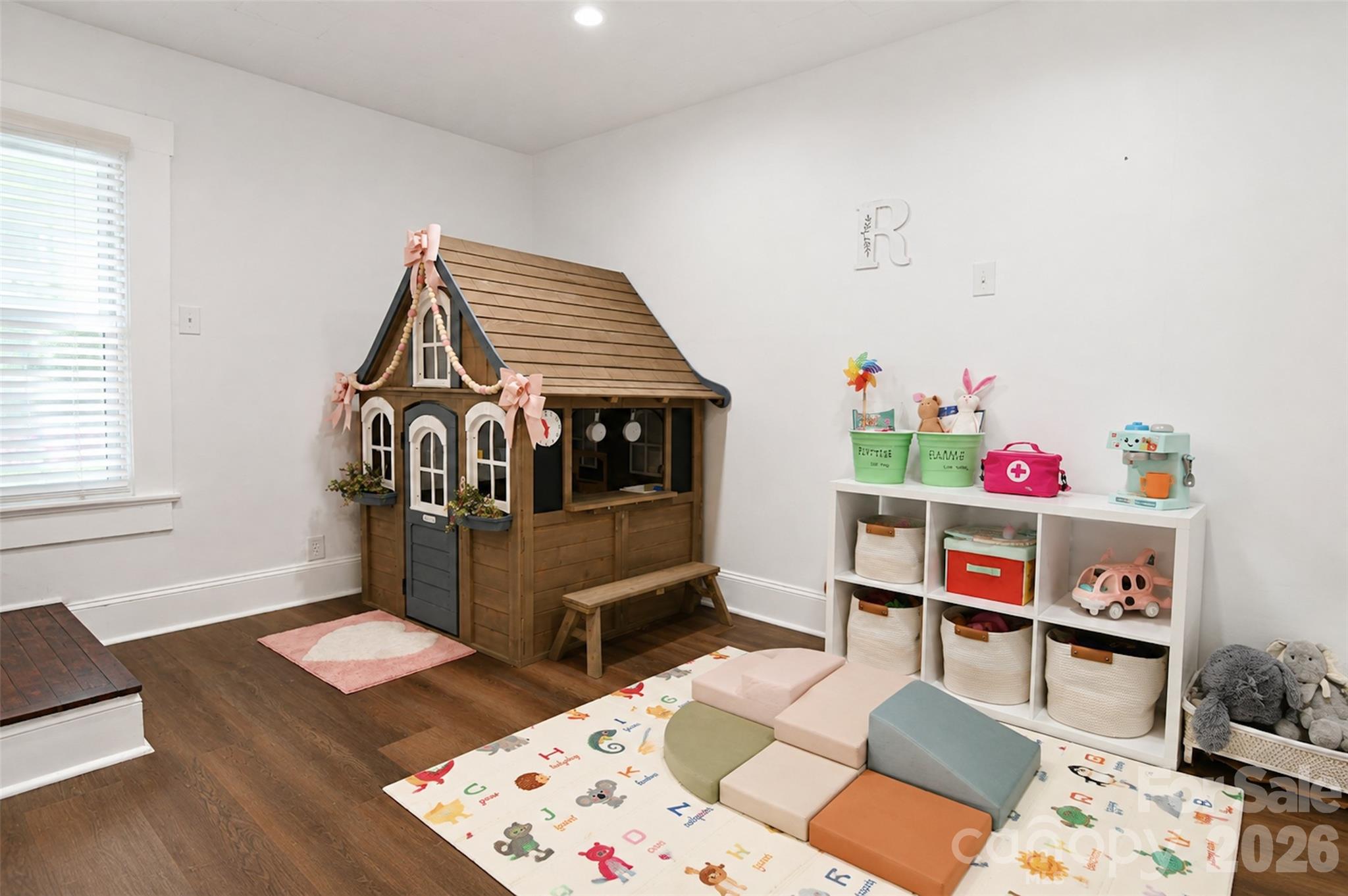 710 Sloop Avenue — Kannapolis